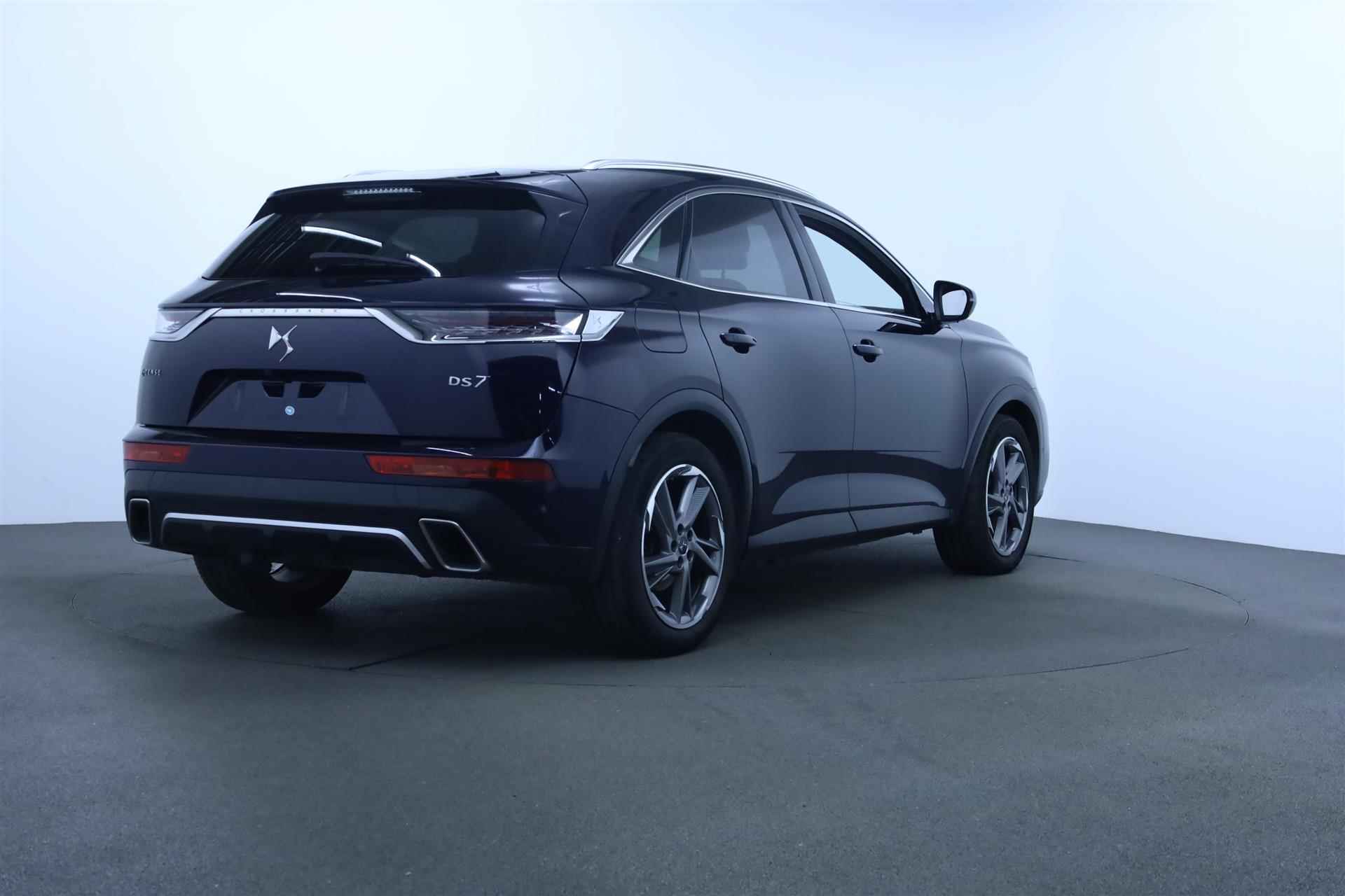 DS 7 Crossback E-Tense 225PK Automaat | Panorama Dak | Leder! | Elek. Stoelen met Geheugen + Massage | Stoelverwarming | Afneembare Trekhaak | Camera | Clima | Elek. Achterklep | Apple/Android - 3/19