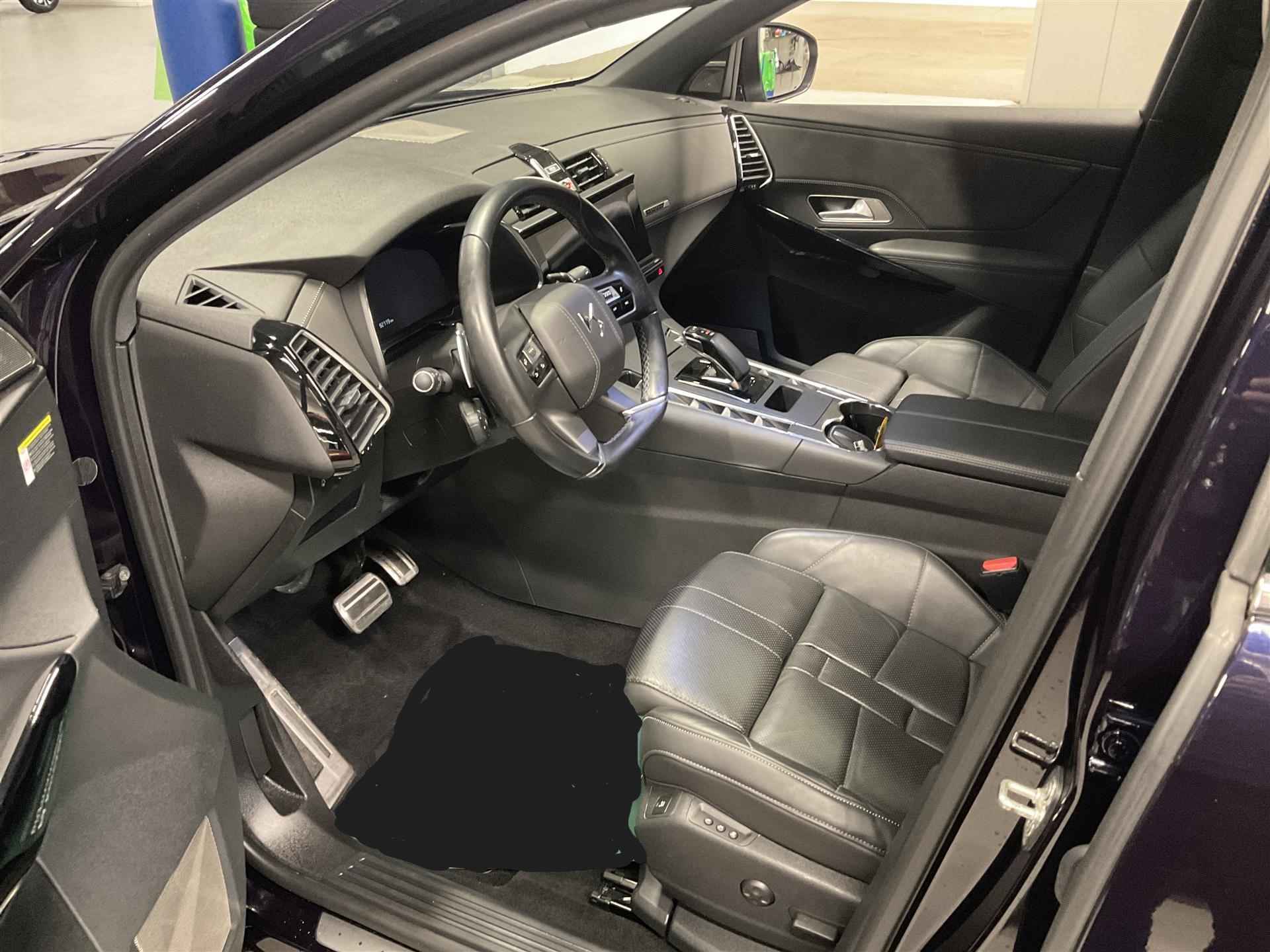 DS 7 Crossback E-Tense 225PK Automaat | Panorama Dak | Leder! | Elek. Stoelen met Geheugen + Massage | Stoelverwarming | Afneembare Trekhaak | Camera | Clima | Elek. Achterklep | Apple/Android - 7/19