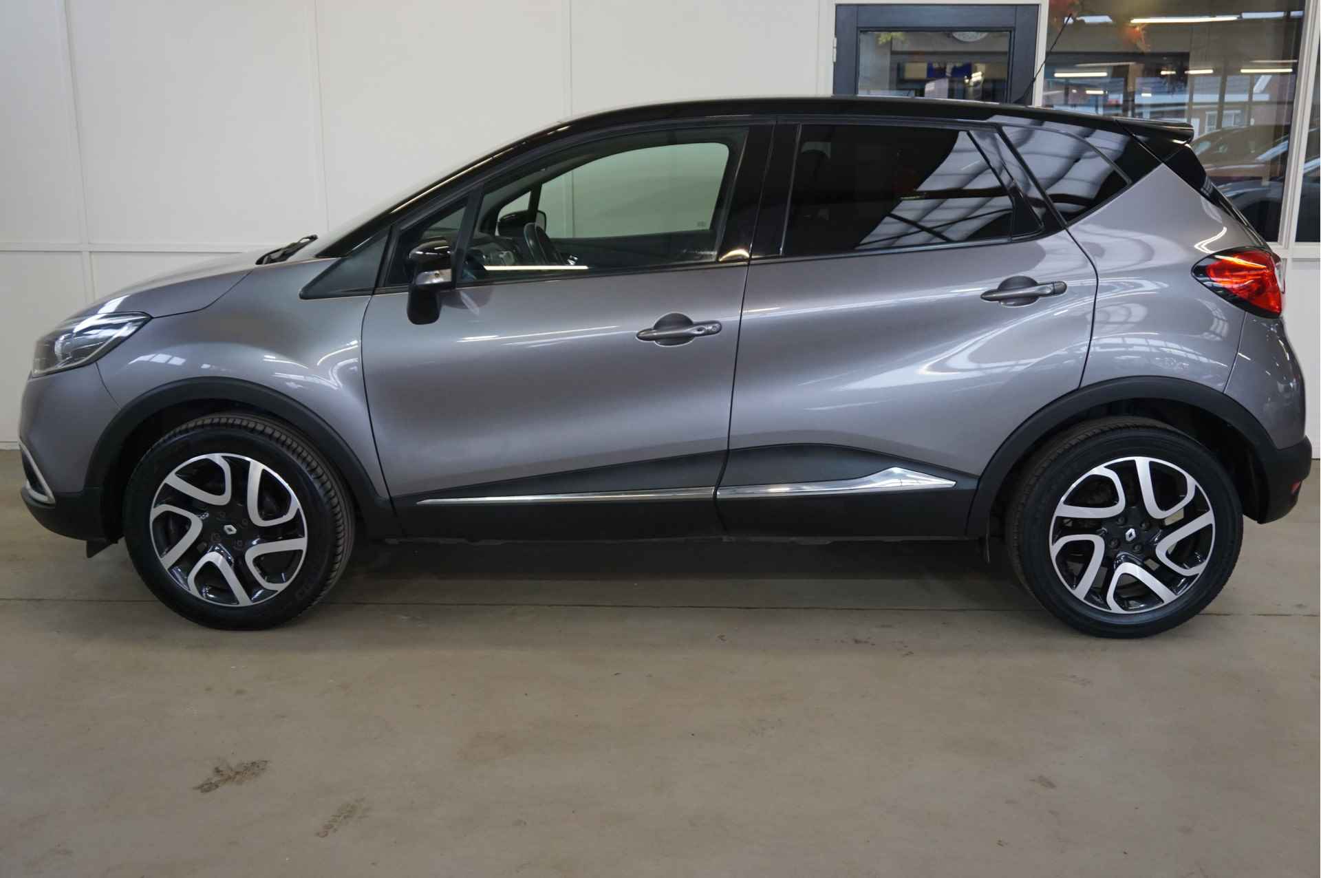 Renault Captur 0.9 TCe Xmod Navi Trekhaak Leder + EXP - 34/42