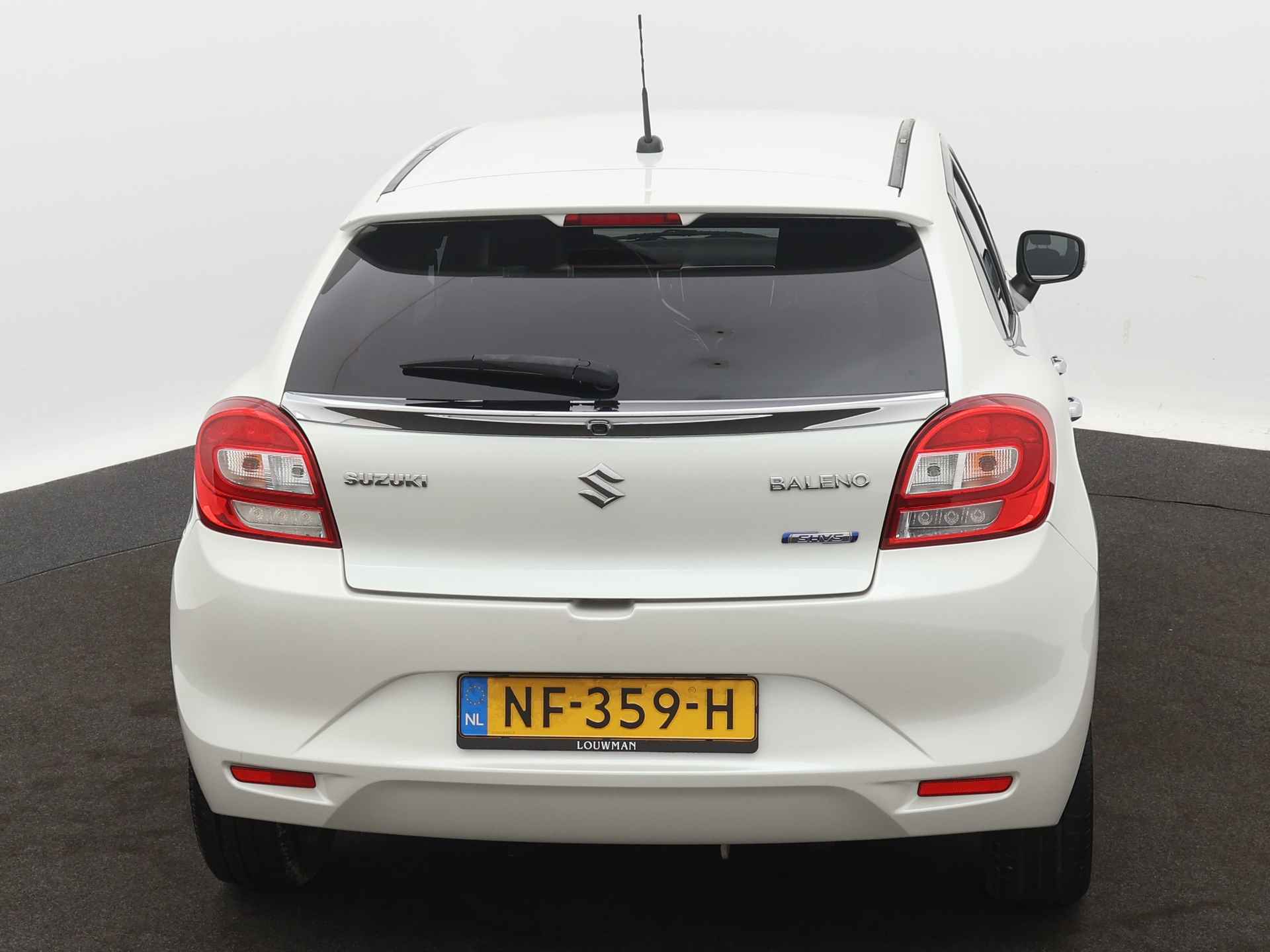 Suzuki Baleno 1.2 High Executive Smart Hybrid | Navigatie | Camera | Stoelverwarming | LM velgen | Cruise Control Adaptief | Climate Control | - 38/43