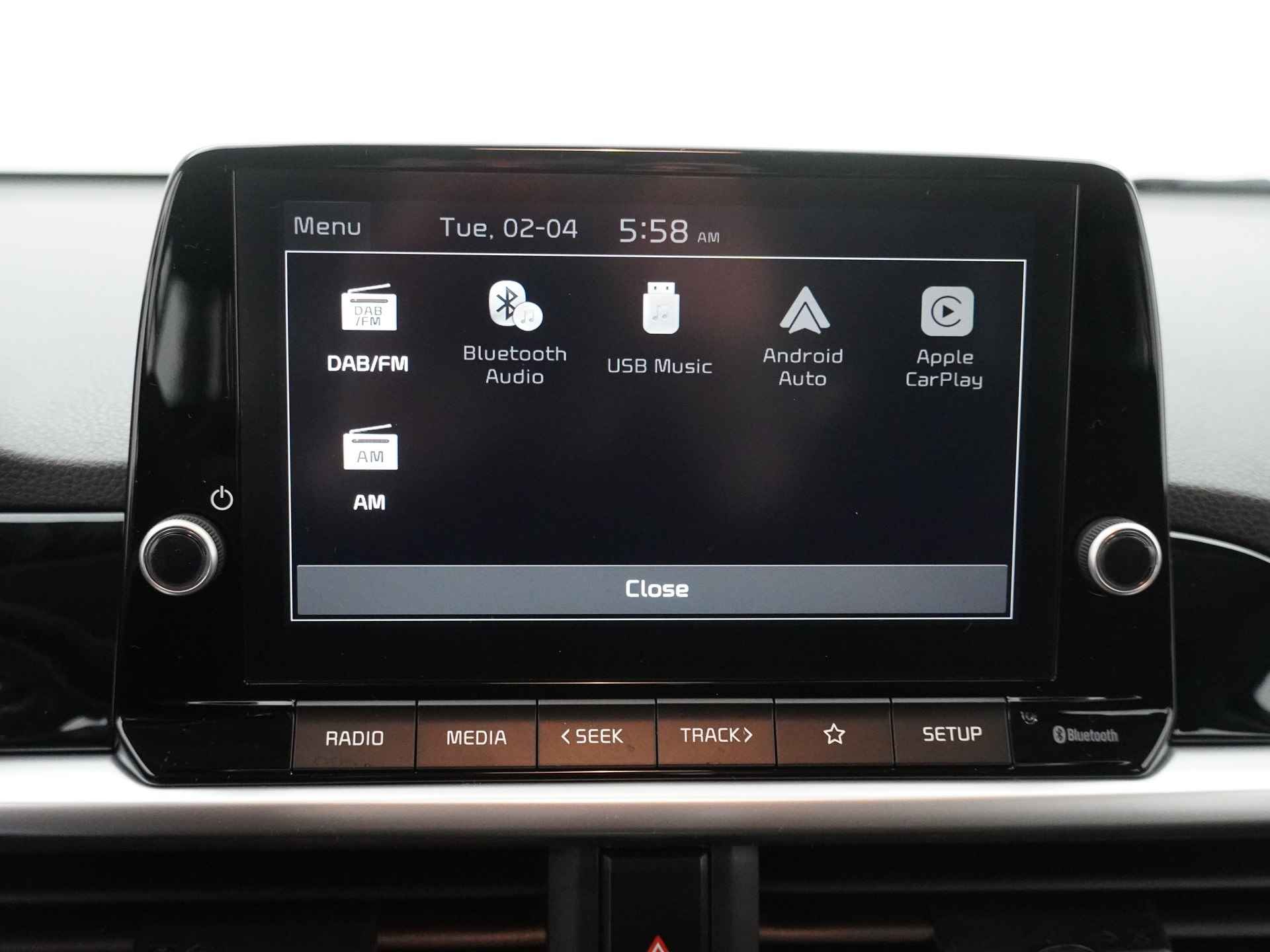 Kia Picanto 1.0 DPi DynamicLine - Direct leverbaar! - Cruise Control - Airco - Achteruitrijcamera - Apple CarPlay/Android Auto - Fabrieksgarantie tot 2031 - 25/49