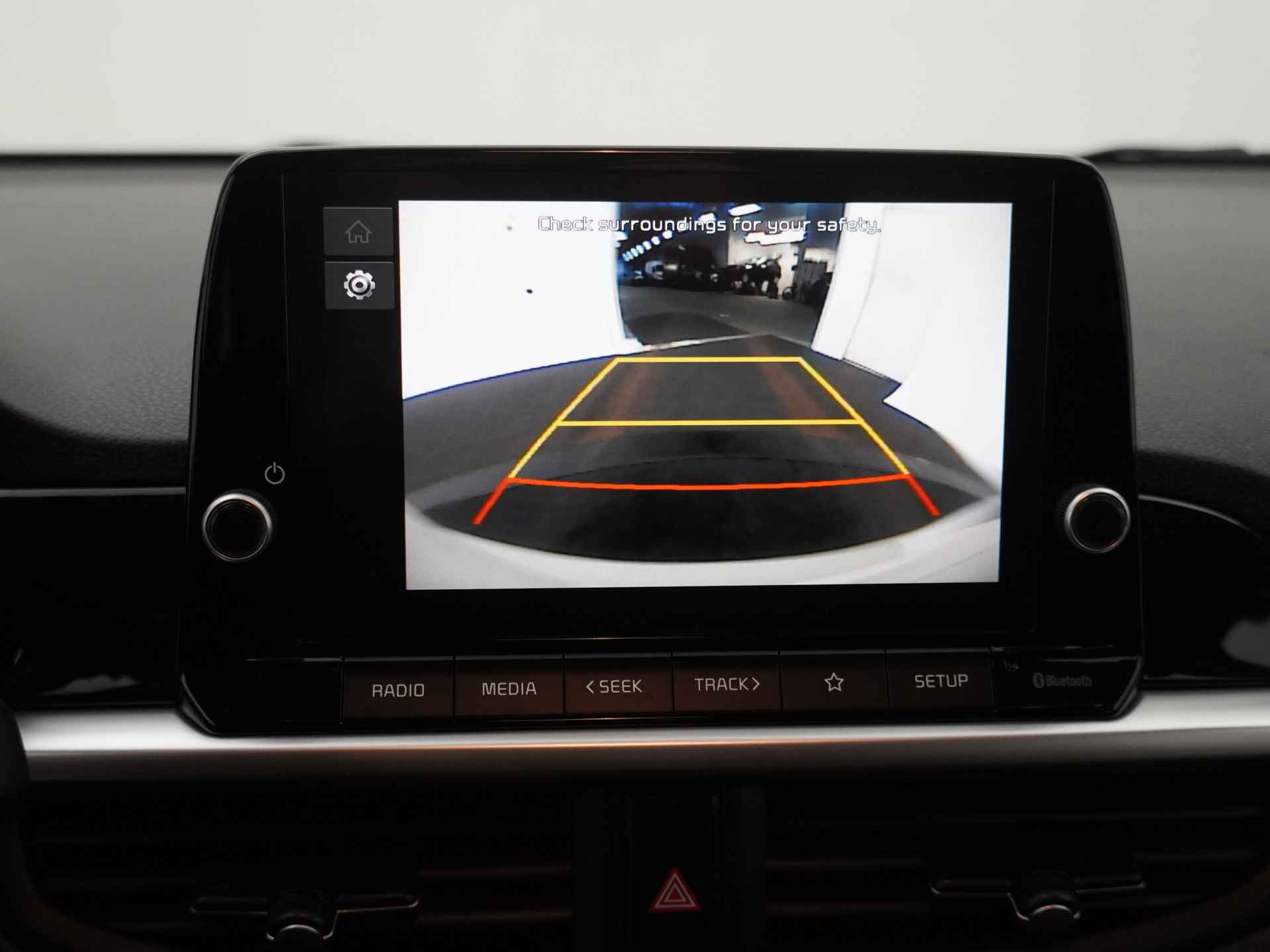Kia Picanto 1.0 DPi DynamicLine - Direct leverbaar! - Cruise Control - Airco - Achteruitrijcamera - Apple CarPlay/Android Auto - Fabrieksgarantie tot 2031 - 26/49