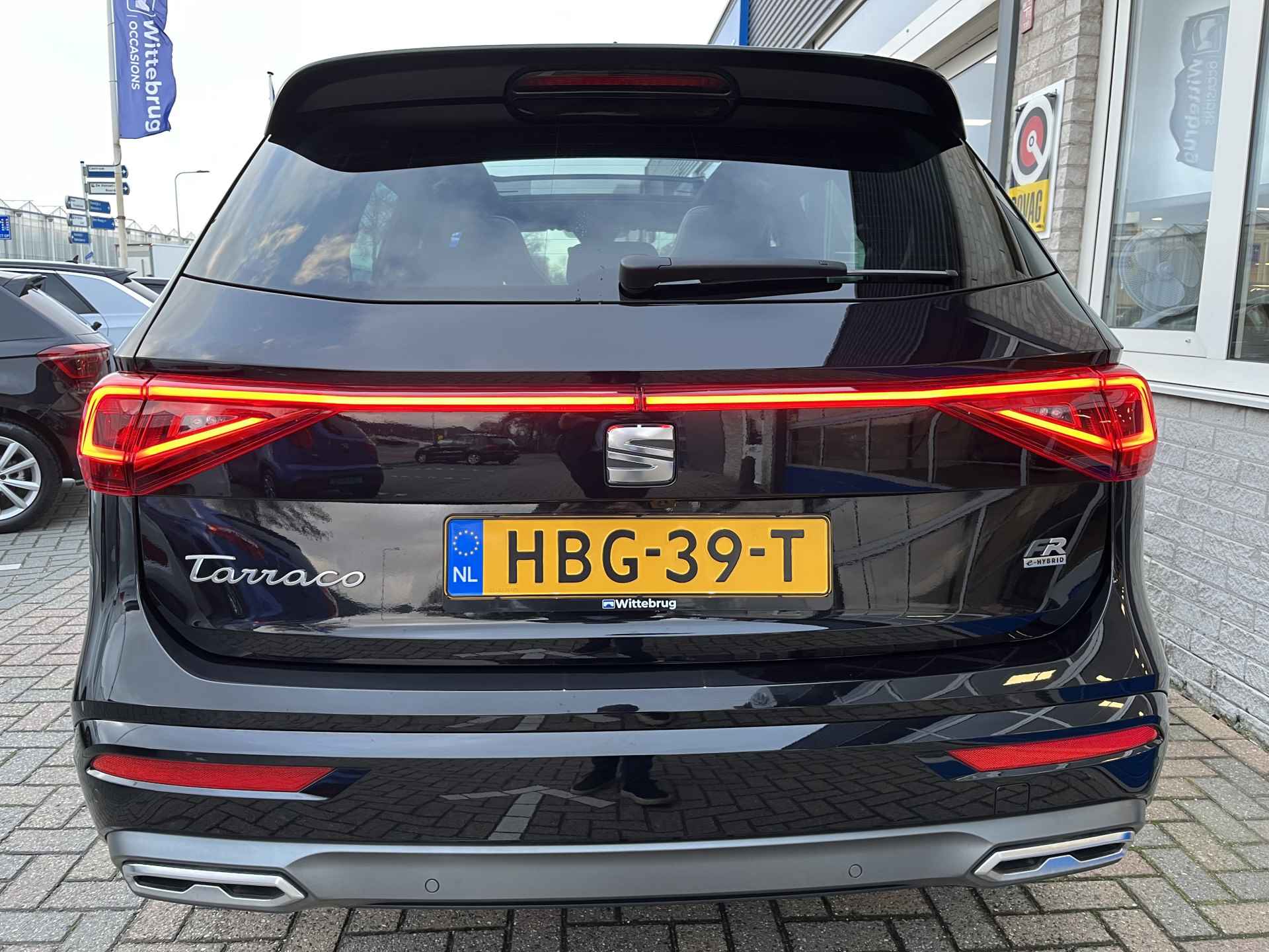 SEAT Tarraco 1.4 TSI e-Hybrid PHEV FR Business / AUTOMAAT/ GARANTIE TM 4-2026/ 9.500 KM/ PANO/ CAMERA/ PARK. SENSOREN/ DODE HOEK/ MATRIX/ MEMORY SEATS/ STOELVERWARM. V&A/ STUURVERWARM./ KEYLESS/ ADAPT. CRUISE/ APP CONNECT/ NAVI/ - 50/59