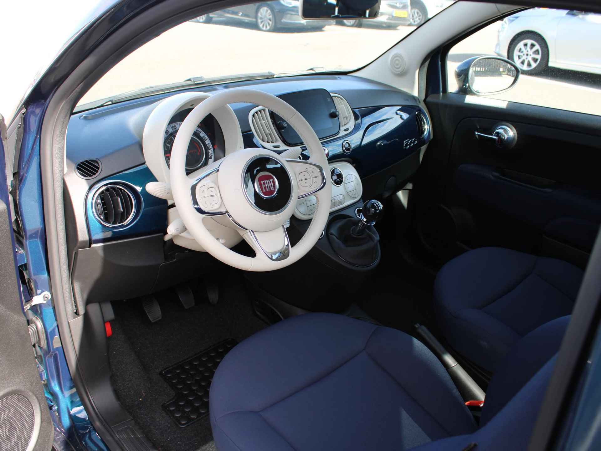 Fiat 500 1.0 Hybrid DOLCEVITA MULTIMEDIA+CLIMA - 12/14