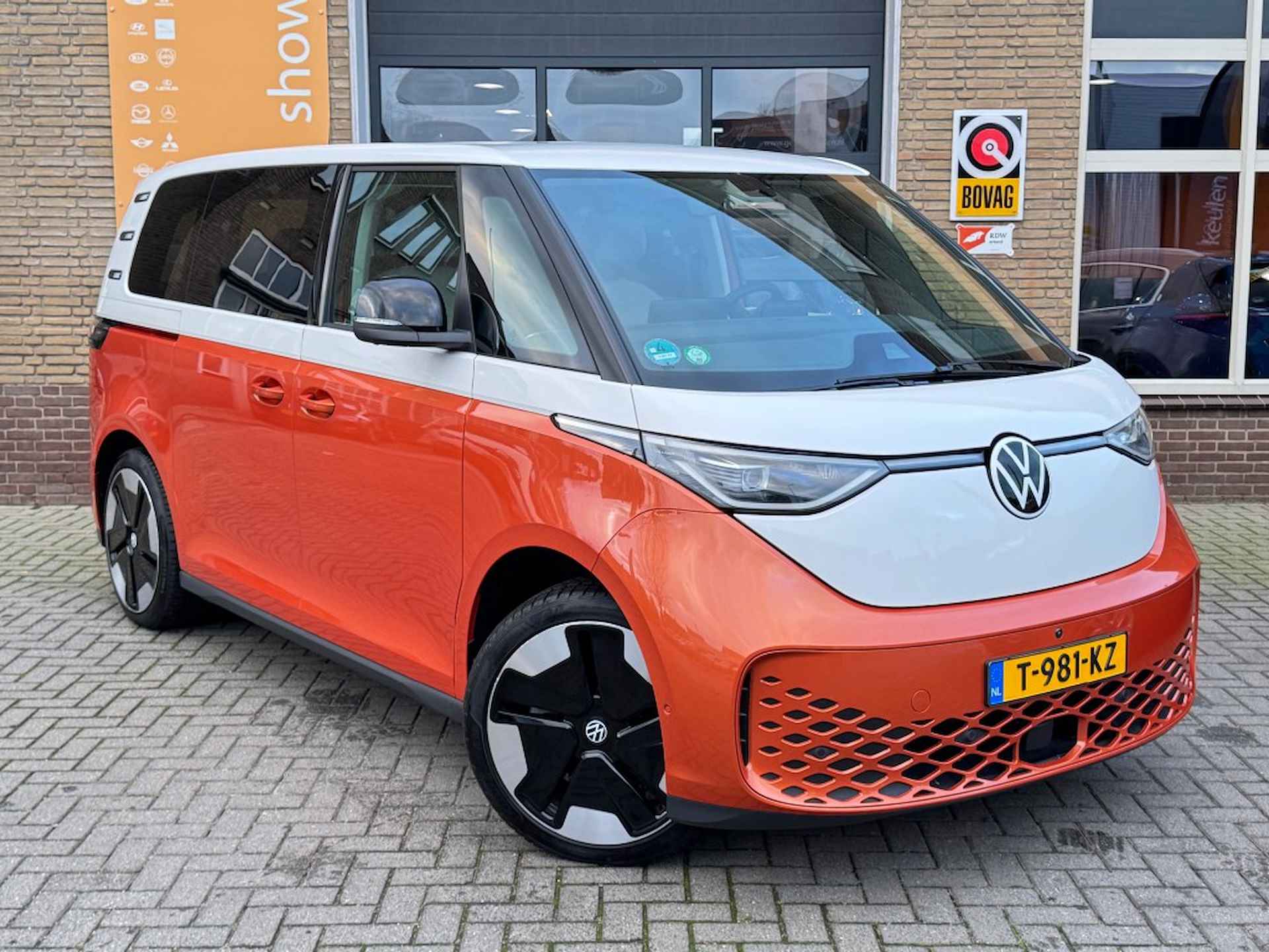 VOLKSWAGEN Id. Buzz 1ST MAX 77KWh 5-PERSOONS FULL OPTIONS/BTW/UNIEKE AUTO! - 17/17