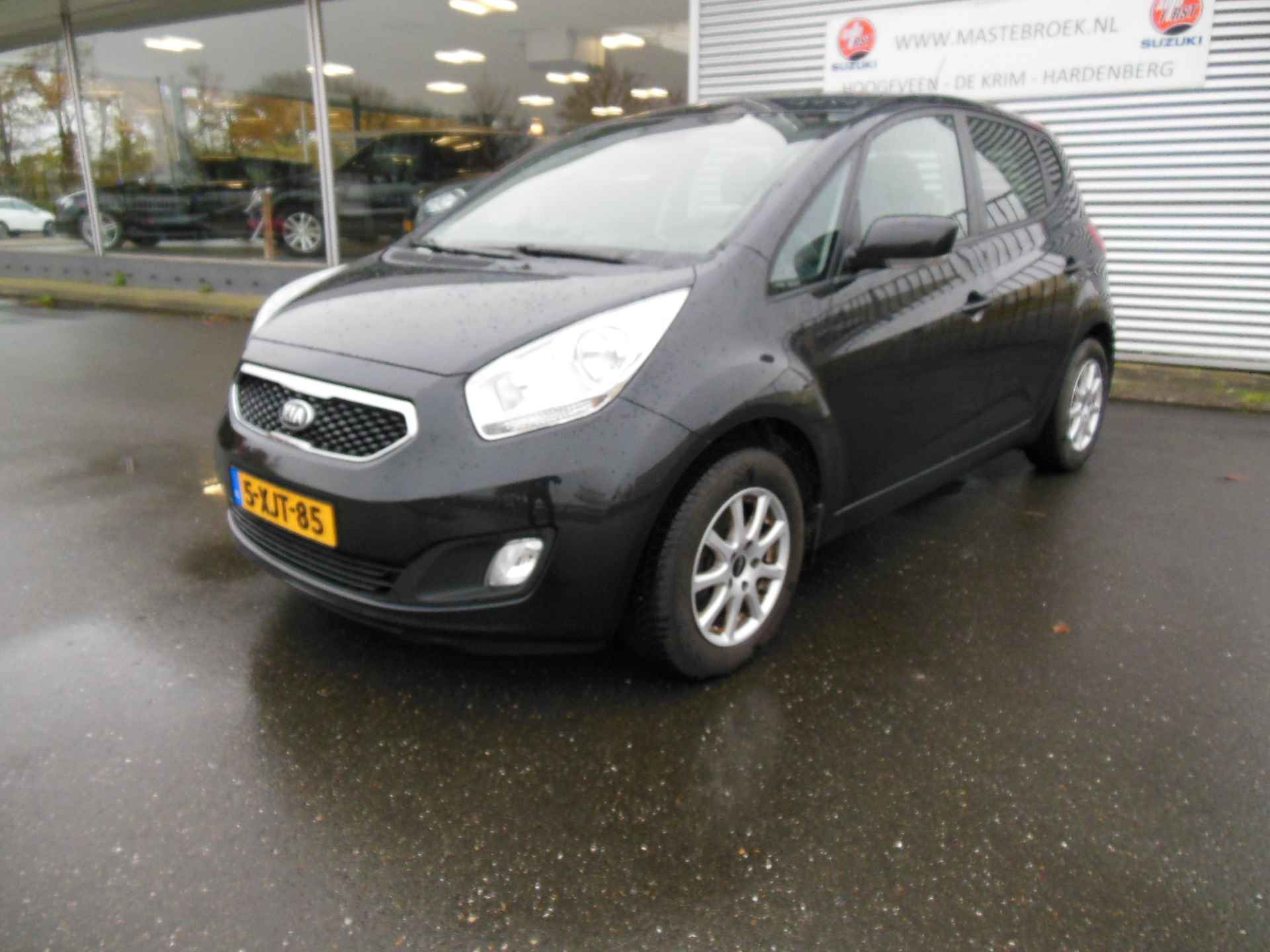 Kia Venga 1.6 CVVT ExecutiveLine Staat in Hoogeveen - 7/19