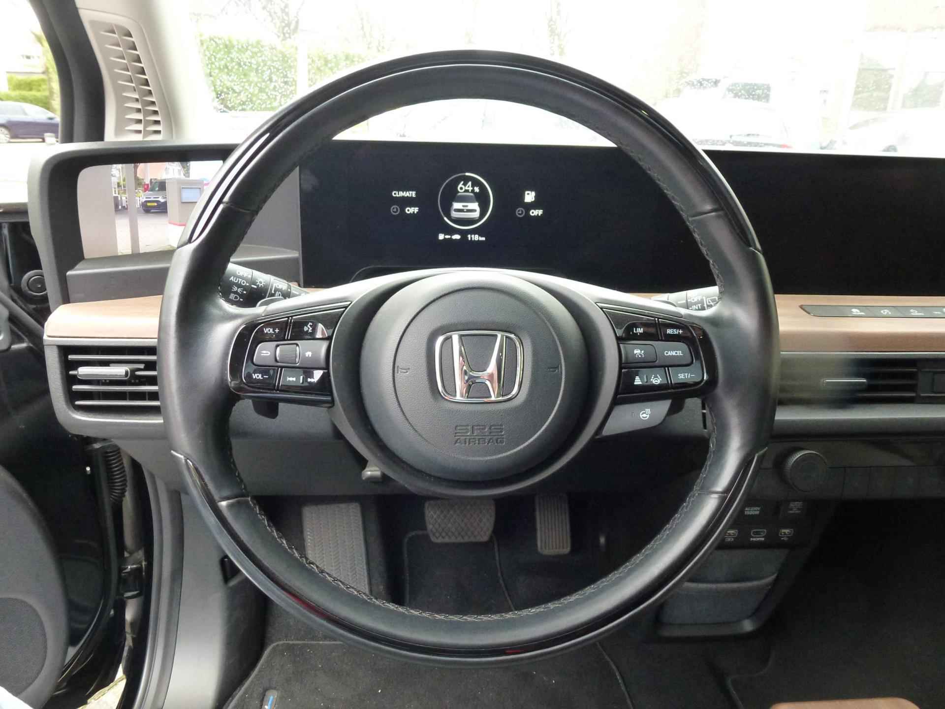 Honda E Advance 16"// ELECTRIC VEHICLE / VERKEERSBORD DETECTIE / HILL HOLD-FUNCTIE - 10/18