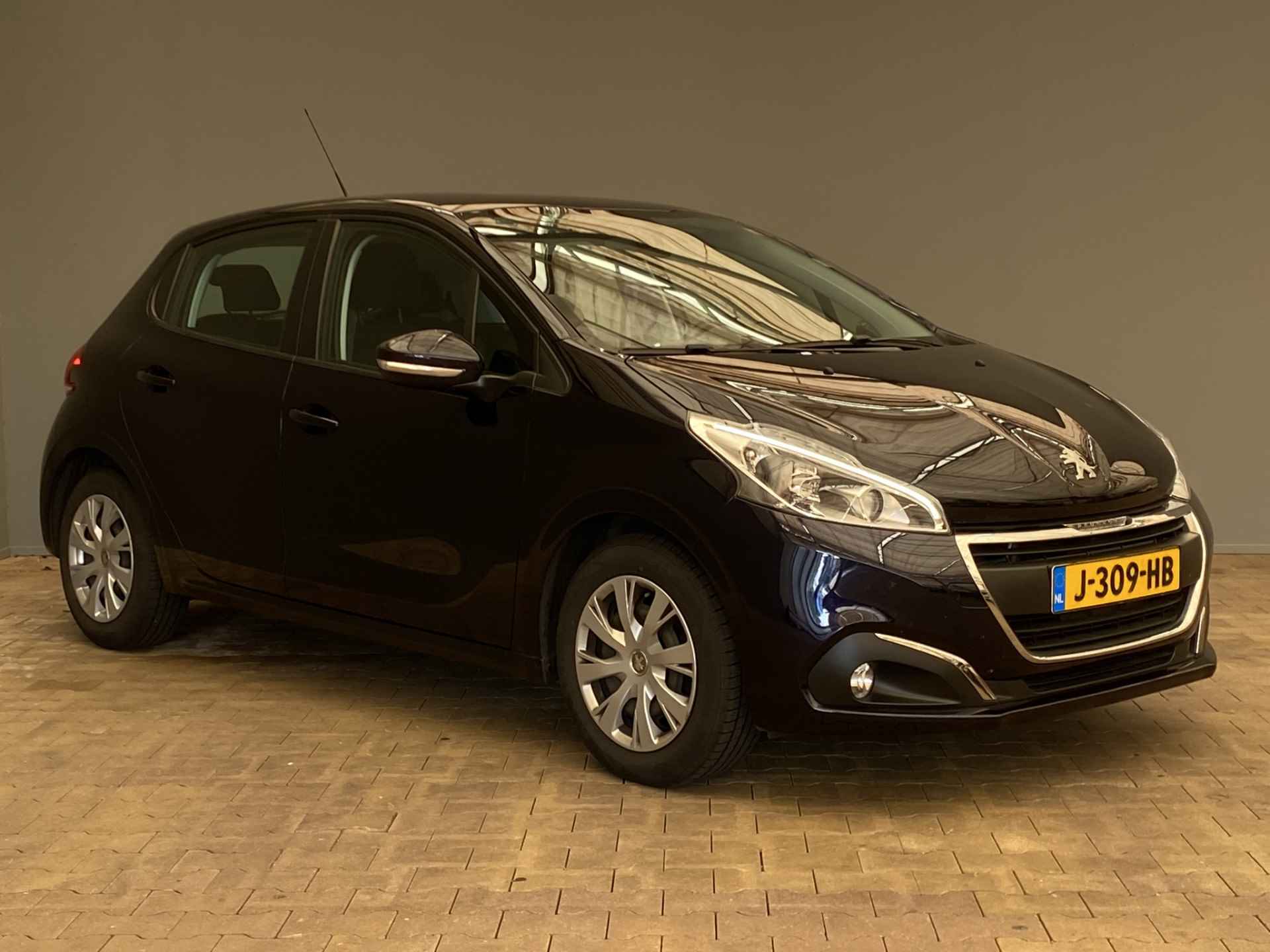 Peugeot 208 1.2 82PK Active | Airco | 5 Deurs | Bluetooth | Touchscreen | Cruise | Mistlampen | Led dagrij | - 12/30