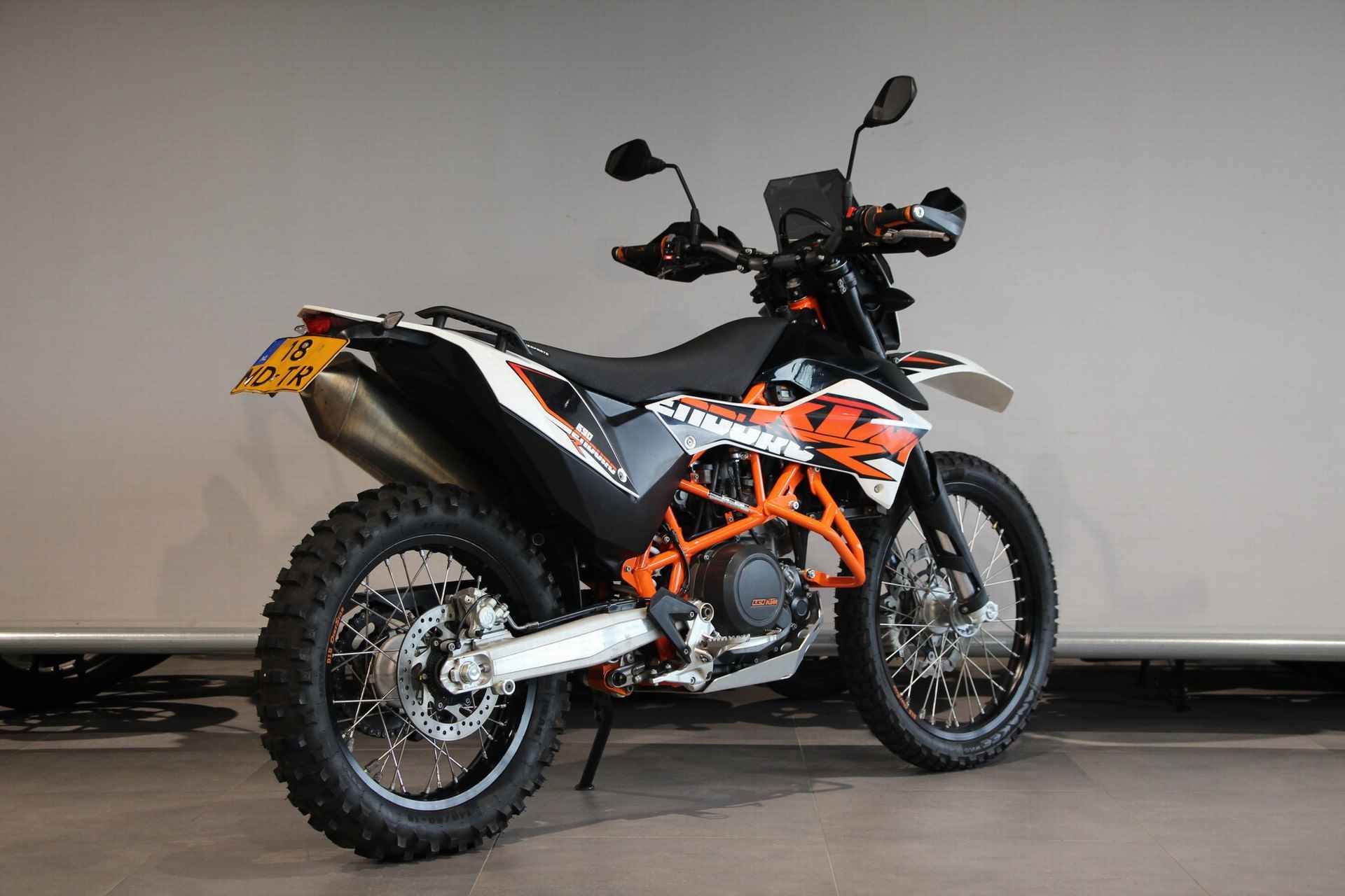 KTM 690 ENDURO R - 8/13