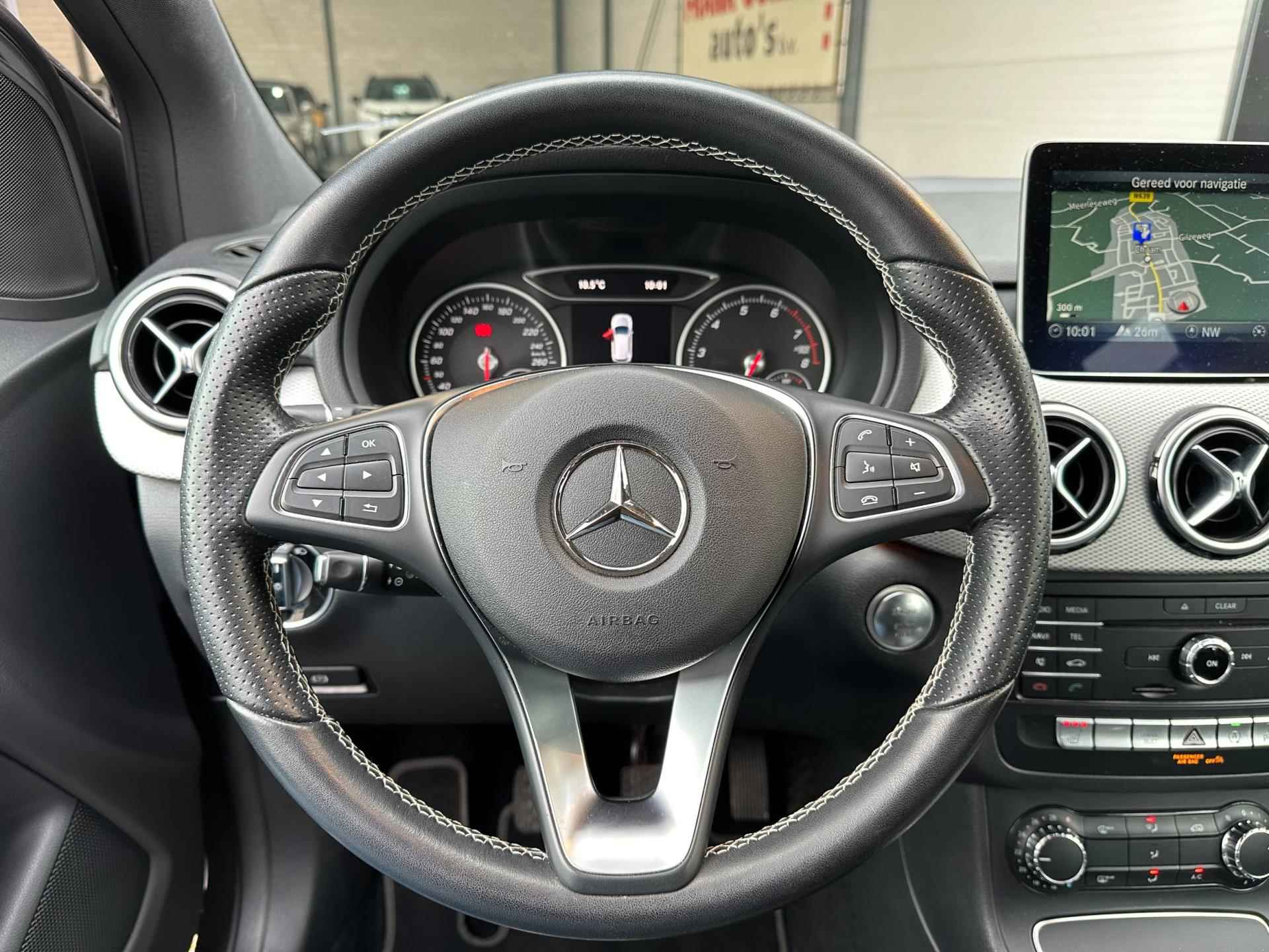 Mercedes-Benz B-klasse 180 + Navigatie | Trekhaak | Bluetooth | Cruise | Stoelverwarming | PDC | Rijklaarprijs - 13/27