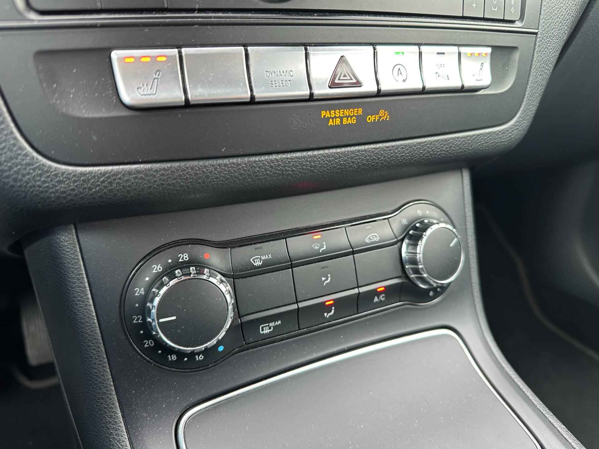 Mercedes-Benz B-klasse 180 + Navigatie | Trekhaak | Bluetooth | Cruise | Stoelverwarming | PDC | Rijklaarprijs - 22/27