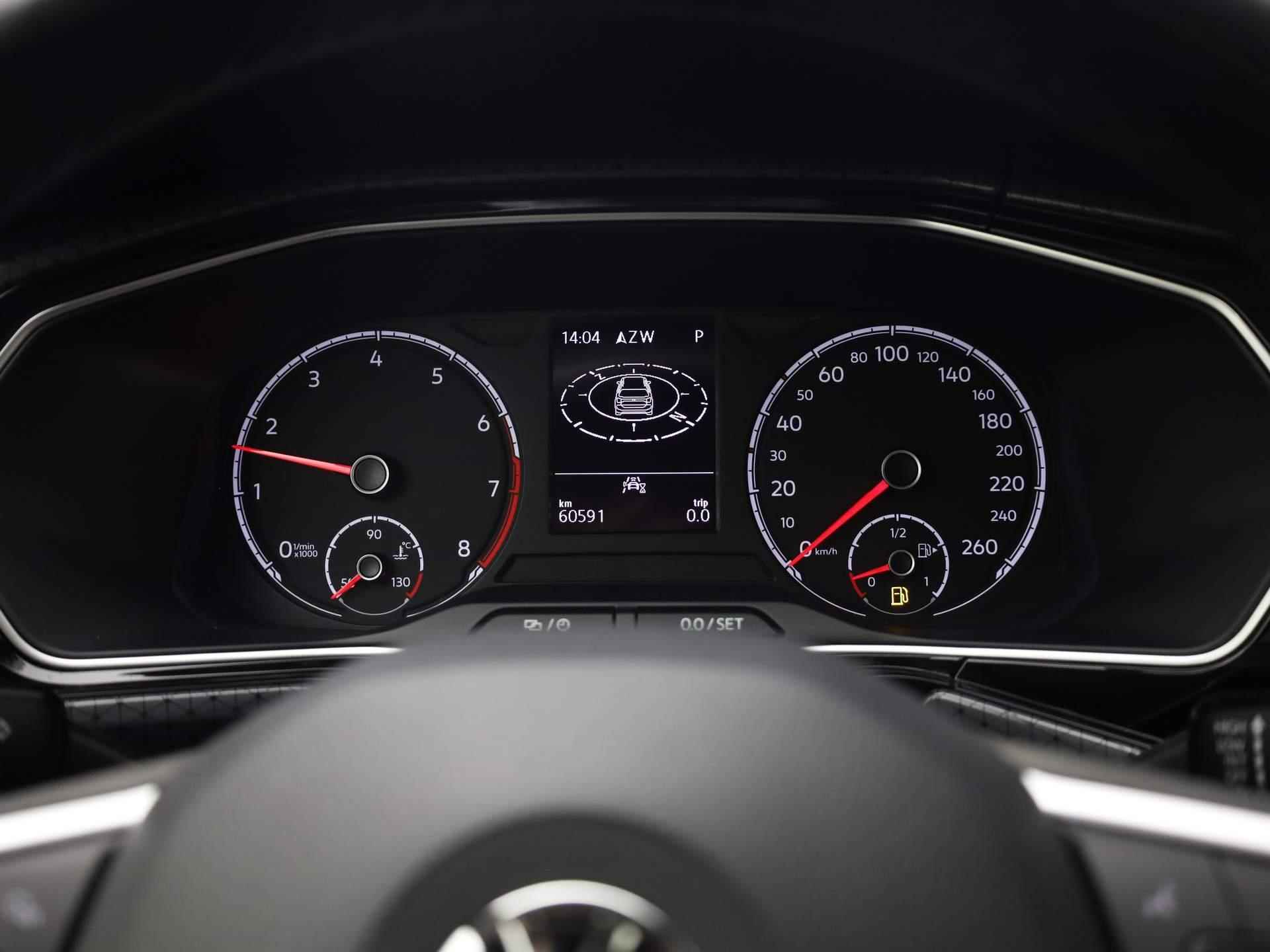 Volkswagen T-Cross 1.0TSI/115PK Style DSG · Navigatie · LED · Parkeersensoren - 15/37