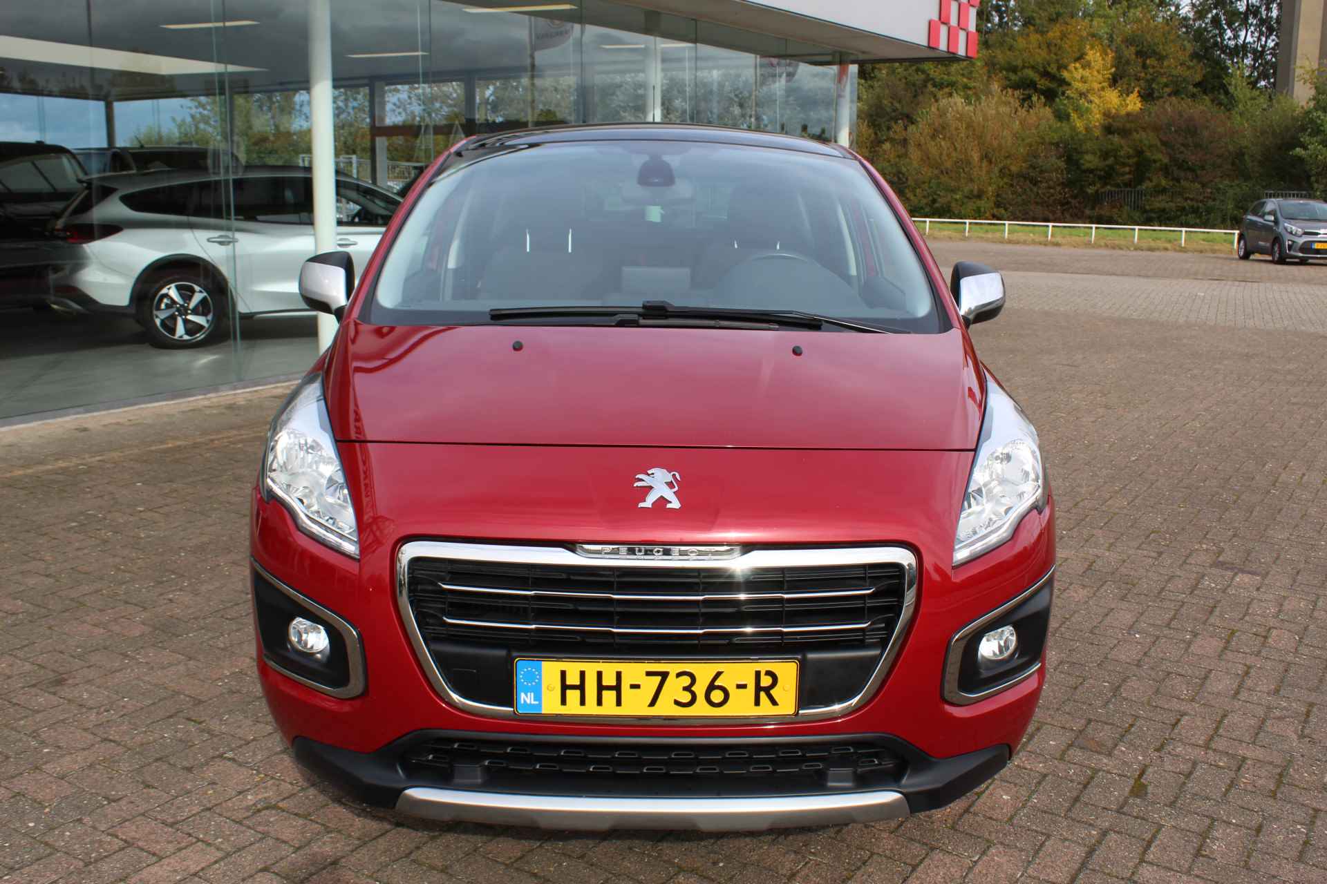 Peugeot 3008 1.2 PureTech Style , Hoge zit , 1500kg Trekgewicht Climate control , Navigatie, Cruise control , Panoramdak Parkeersensoren , LED dagrijverlichting , Bluetooth - 38/42