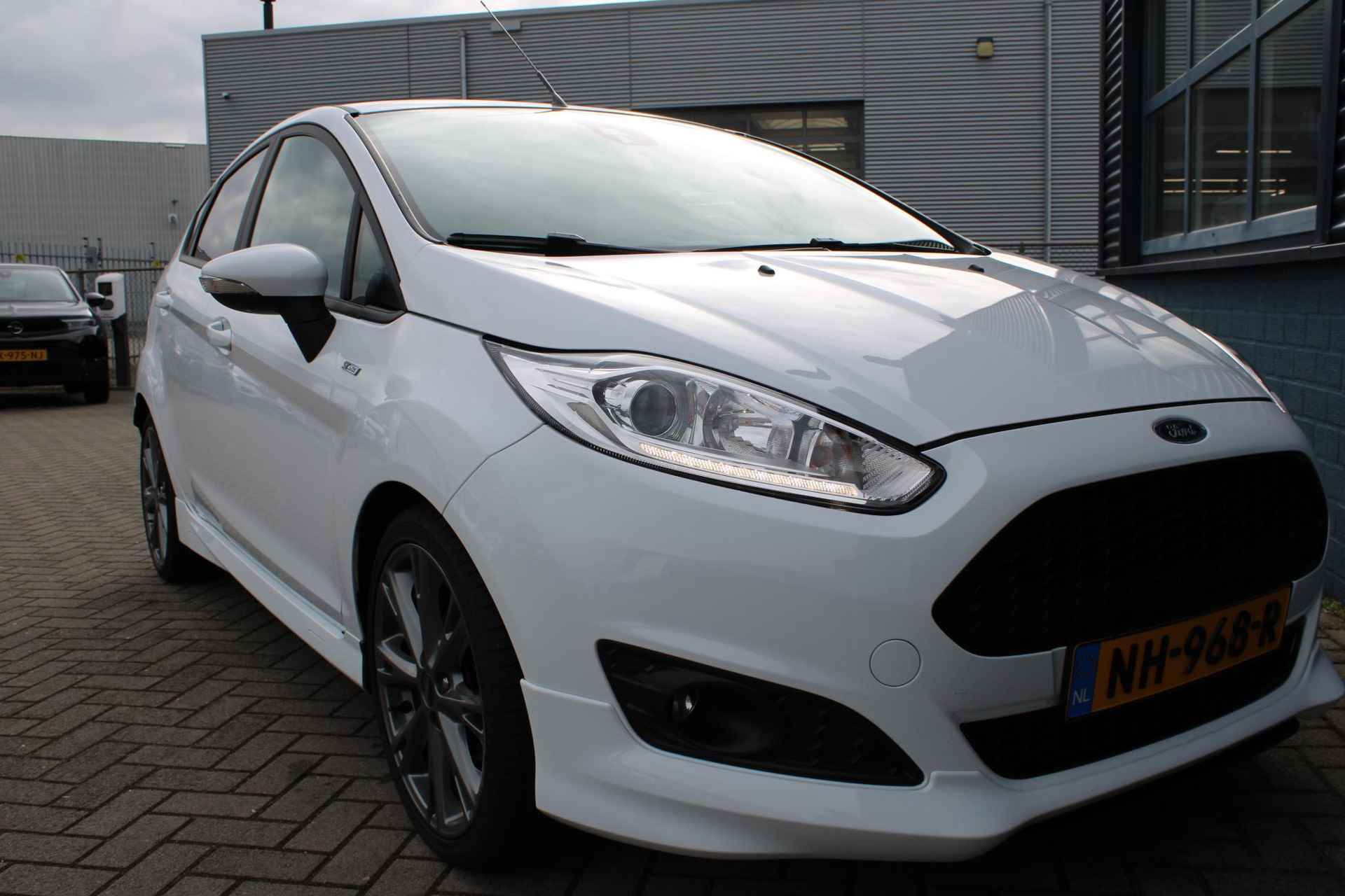 Ford Fiesta 1.0 EcoBoost ST Line - 26/31