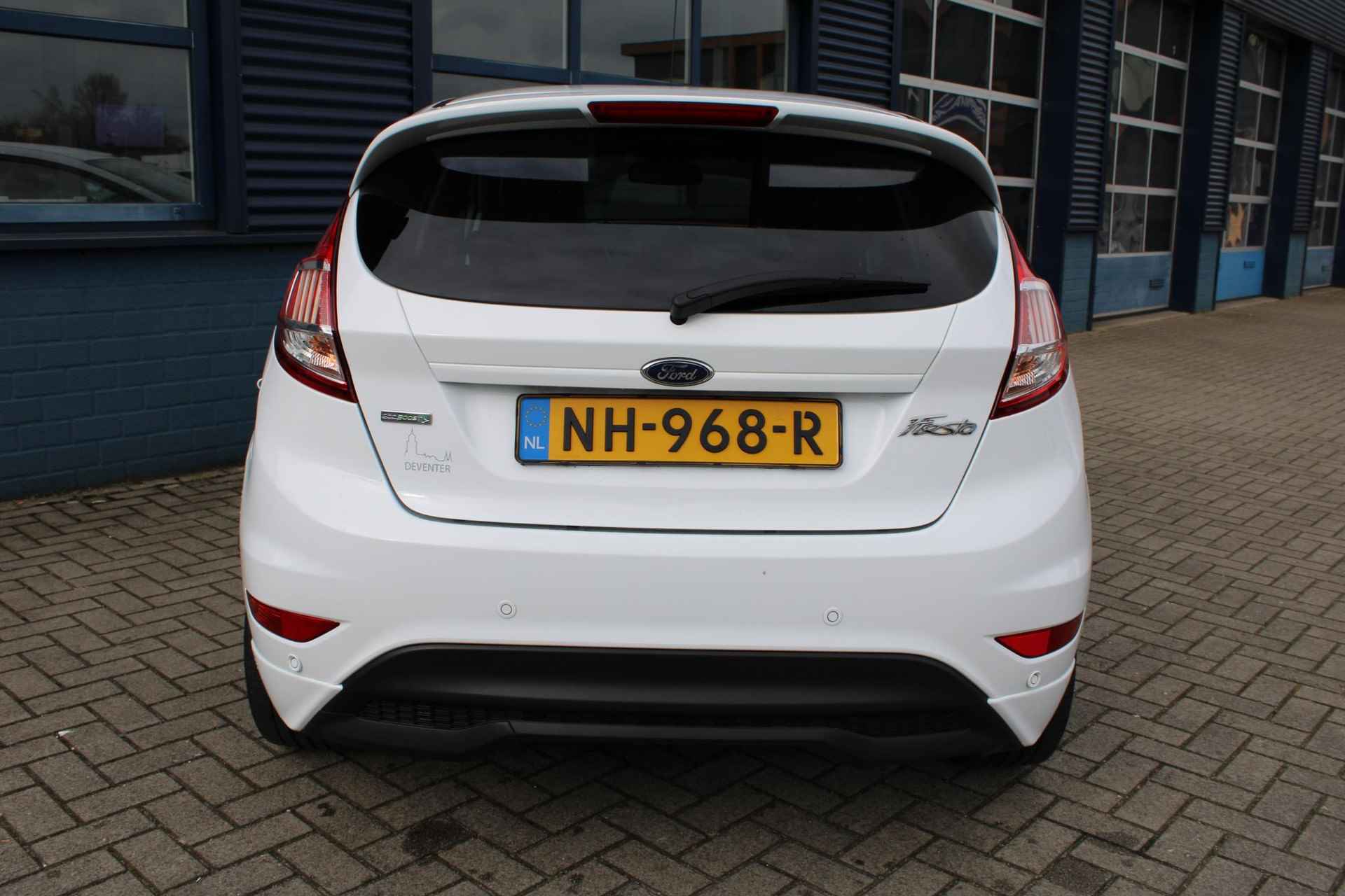 Ford Fiesta 1.0 EcoBoost ST Line - 27/31