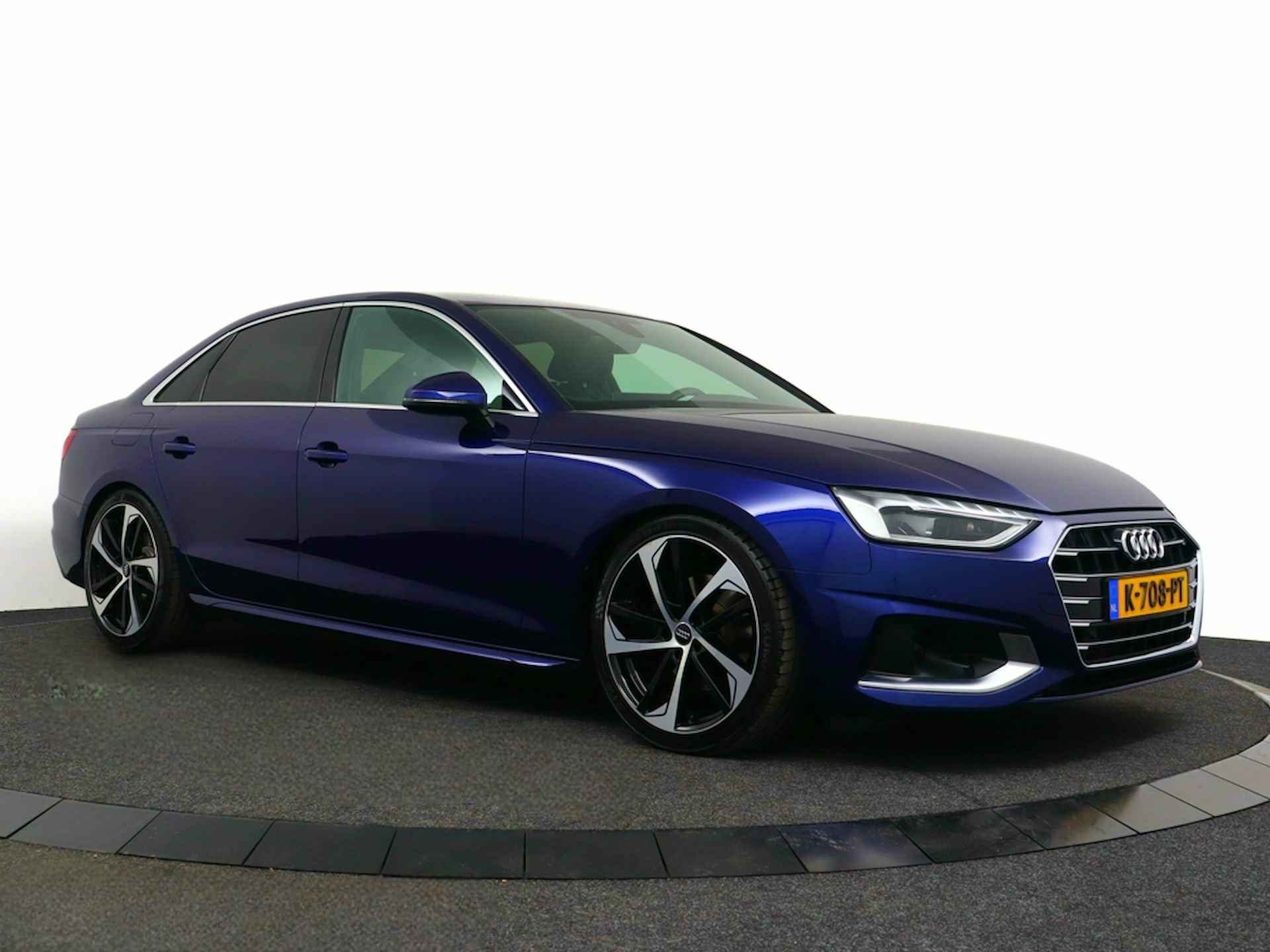 Audi A4 Limousine TFSI 150 PK S-LINE Launch Edition Sport - Navarra Blue - 12 MND BOVAG GARANTIE | Virtual | PDC Camera | LED Plus | Leer | NAVI | Adap.Cruise --RIJKLAAR ZONDER MEERPRIJS - 4/40