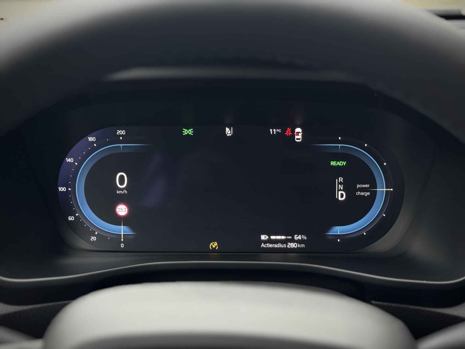 Volvo EX40 XC40 Single Motor Extended Range Plus 82 kWh | Adaptieve Cruise Control | Keyless | Elektrische achterklep | Microtech Fusion bekleding - 7/20