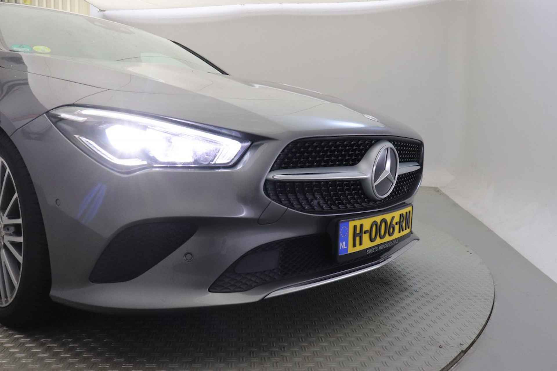 MERCEDES-BENZ Cla-klasse 180 d Launch Edition Automaat - Navi, Clima - 32/36