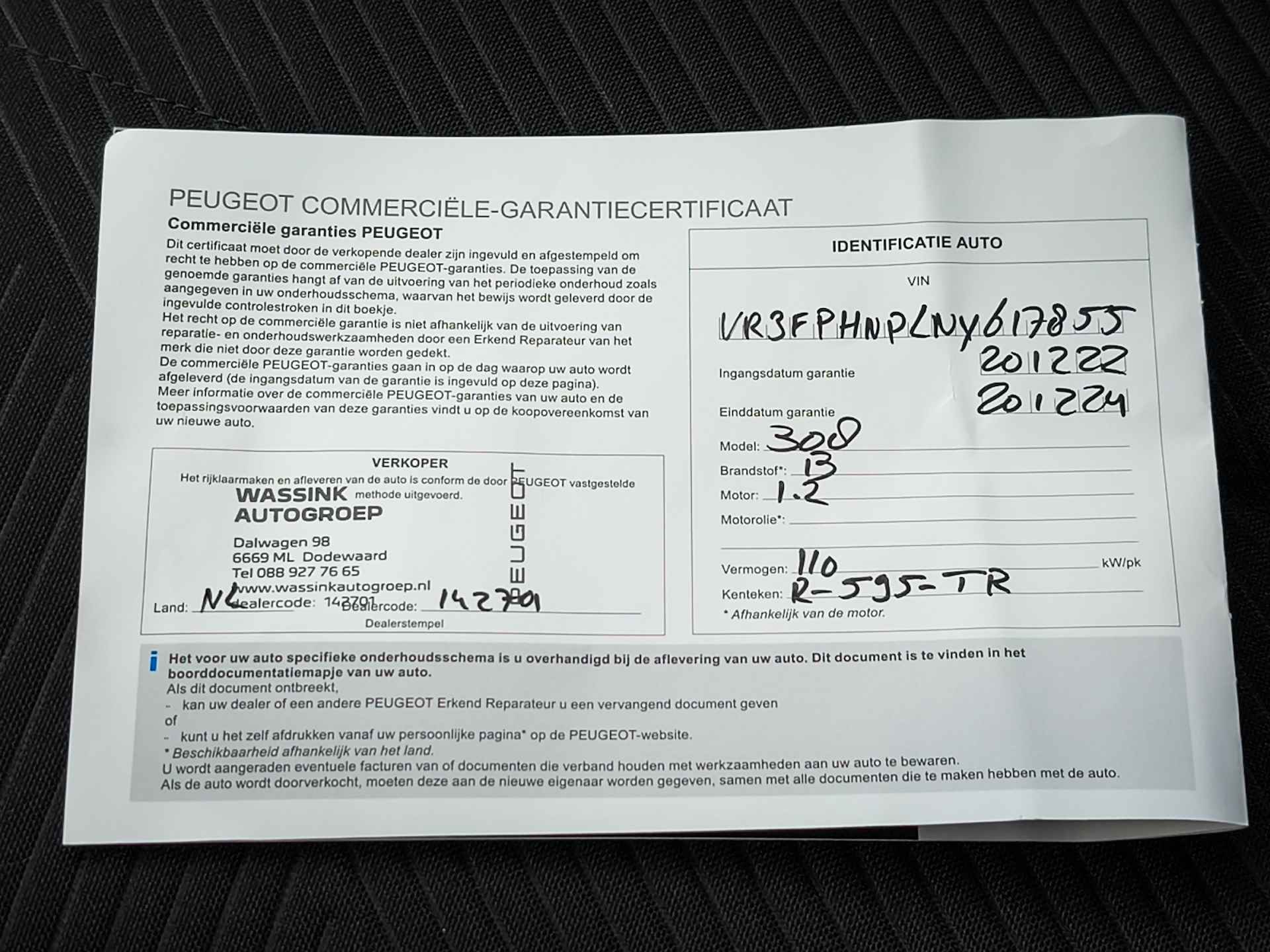 Peugeot 308 1.2 PureTech Active Pack Business (111 PK) 1e-Eig. Peugeot-Dealer-Onderh. BOVAG-Garantie. NL-Auto. Navigatie/Apple-Carplay/Android-Auto, Cruisecontrol, Head-Up, Keyless-Start, Parkeersensoren, Licht-Zicht-Pakket, Privacy-Glas - 6/36