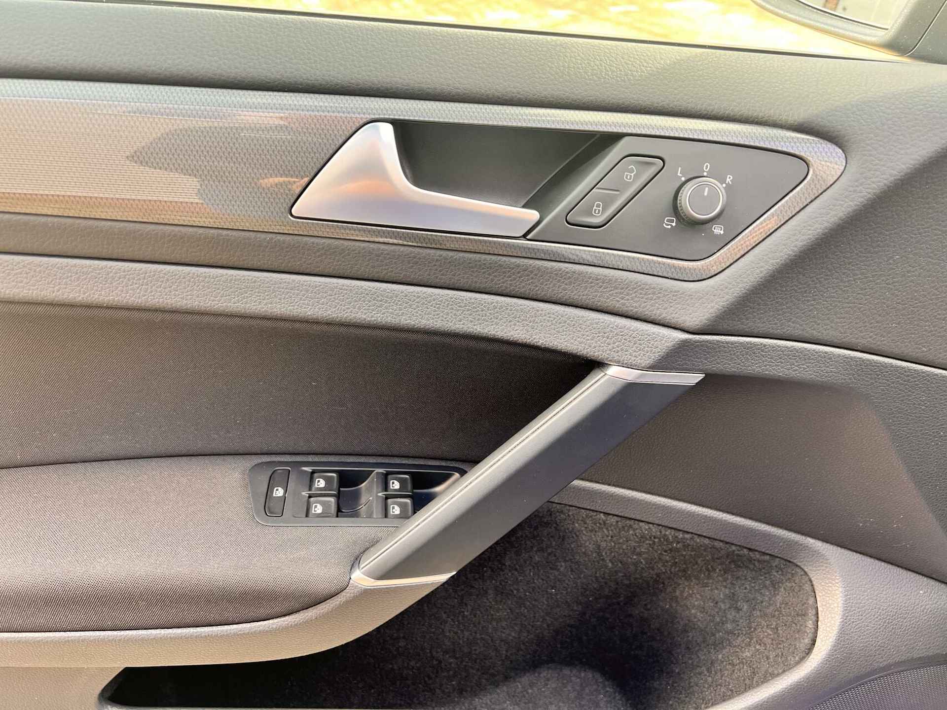 Volkswagen Golf 1.0 TSI Join Edition|5Drs|Navi|Camera|Adaptief Cruise|DAB|Digi Dash|Stoel-en stuur verw.|Keyless|Apple/android Carplay - 34/37