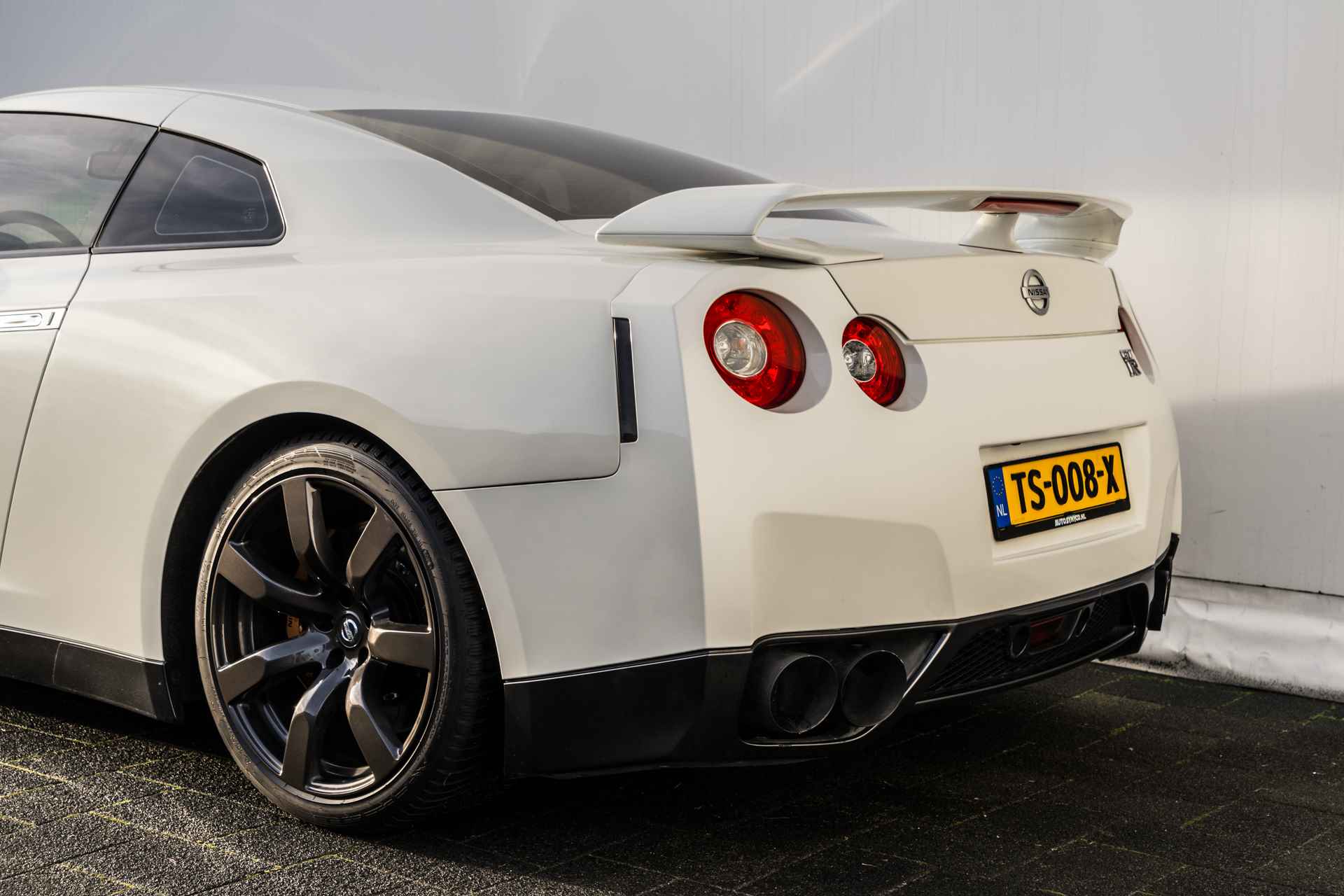 Nissan GT-R 3.8 V6 Black Edition | Milltek | Volledige historie | 20 Inch | Bose | Recaro - 29/74