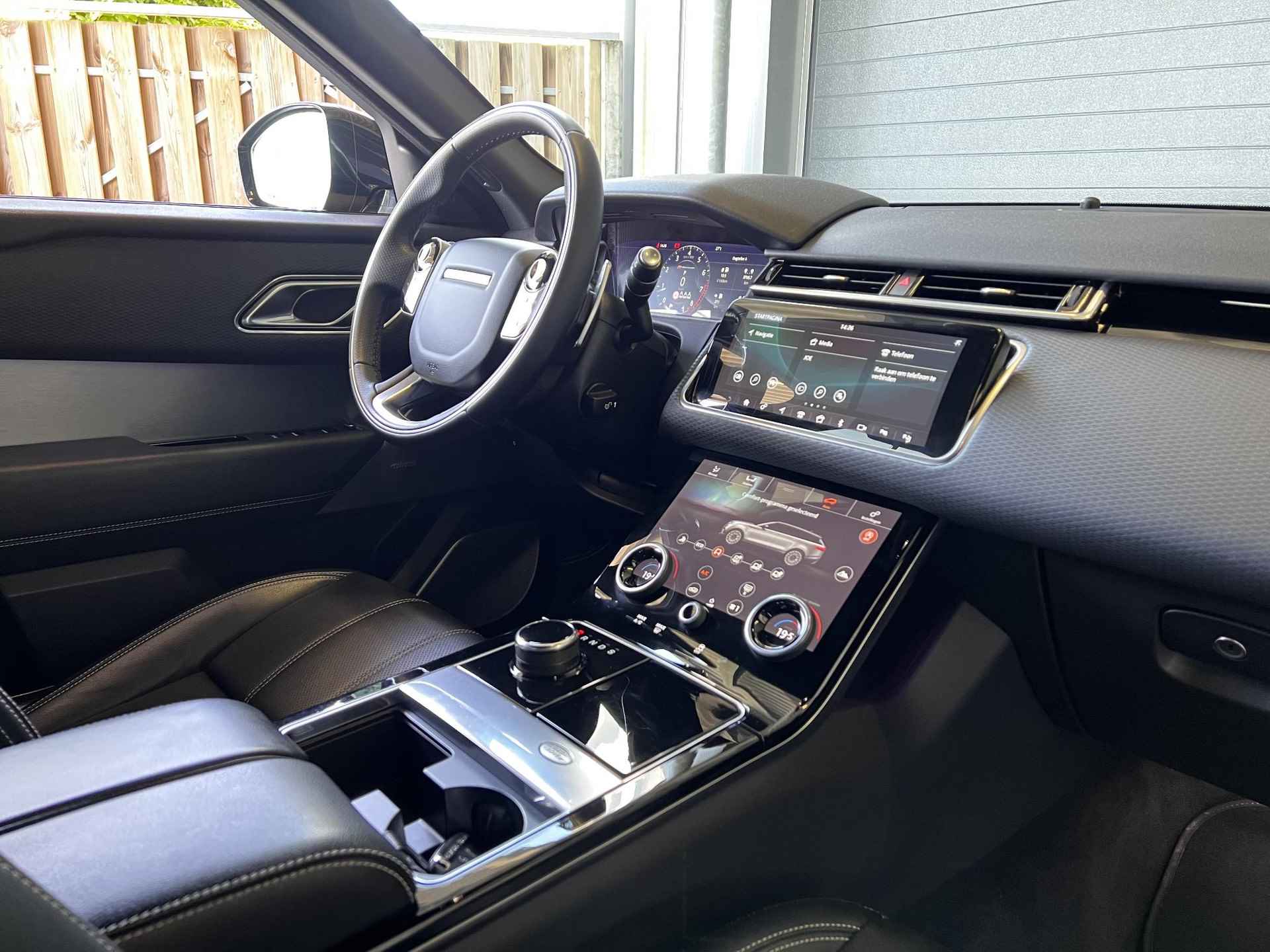 Land Rover Range Rover Velar 2.0 P250 Turbo AWD R-Dynamic SE | Luxe Leder | Carplay | 22" LMV | All-in rijklaarprijs - 25/56