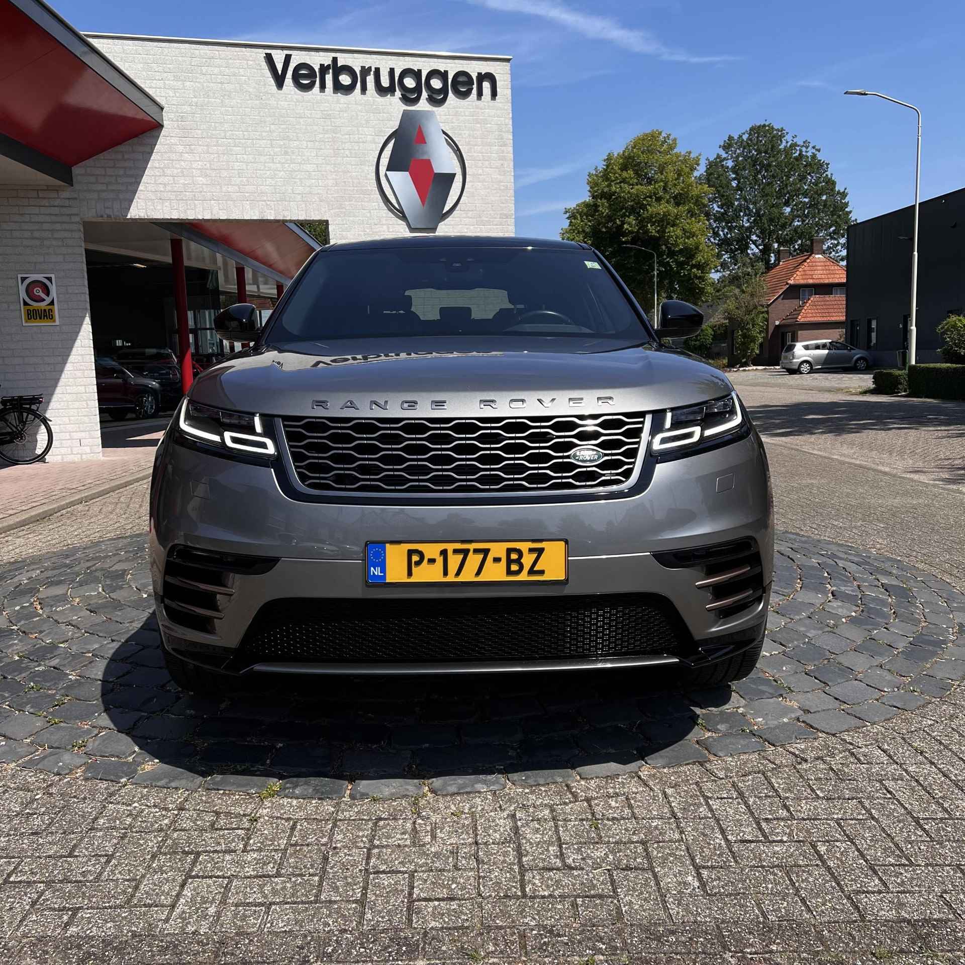 Land Rover Range Rover Velar 2.0 P250 Turbo AWD R-Dynamic SE | Luxe Leder | Carplay | 22" LMV | All-in rijklaarprijs - 35/56