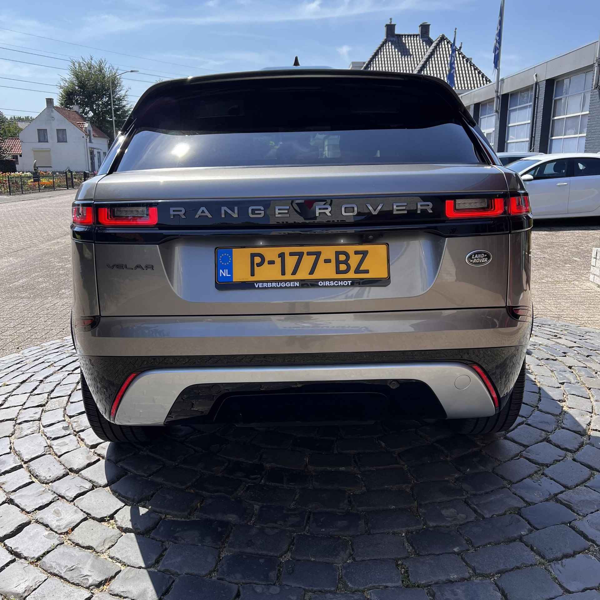 Land Rover Range Rover Velar 2.0 P250 Turbo AWD R-Dynamic SE | Luxe Leder | Carplay | 22" LMV | All-in rijklaarprijs - 36/56