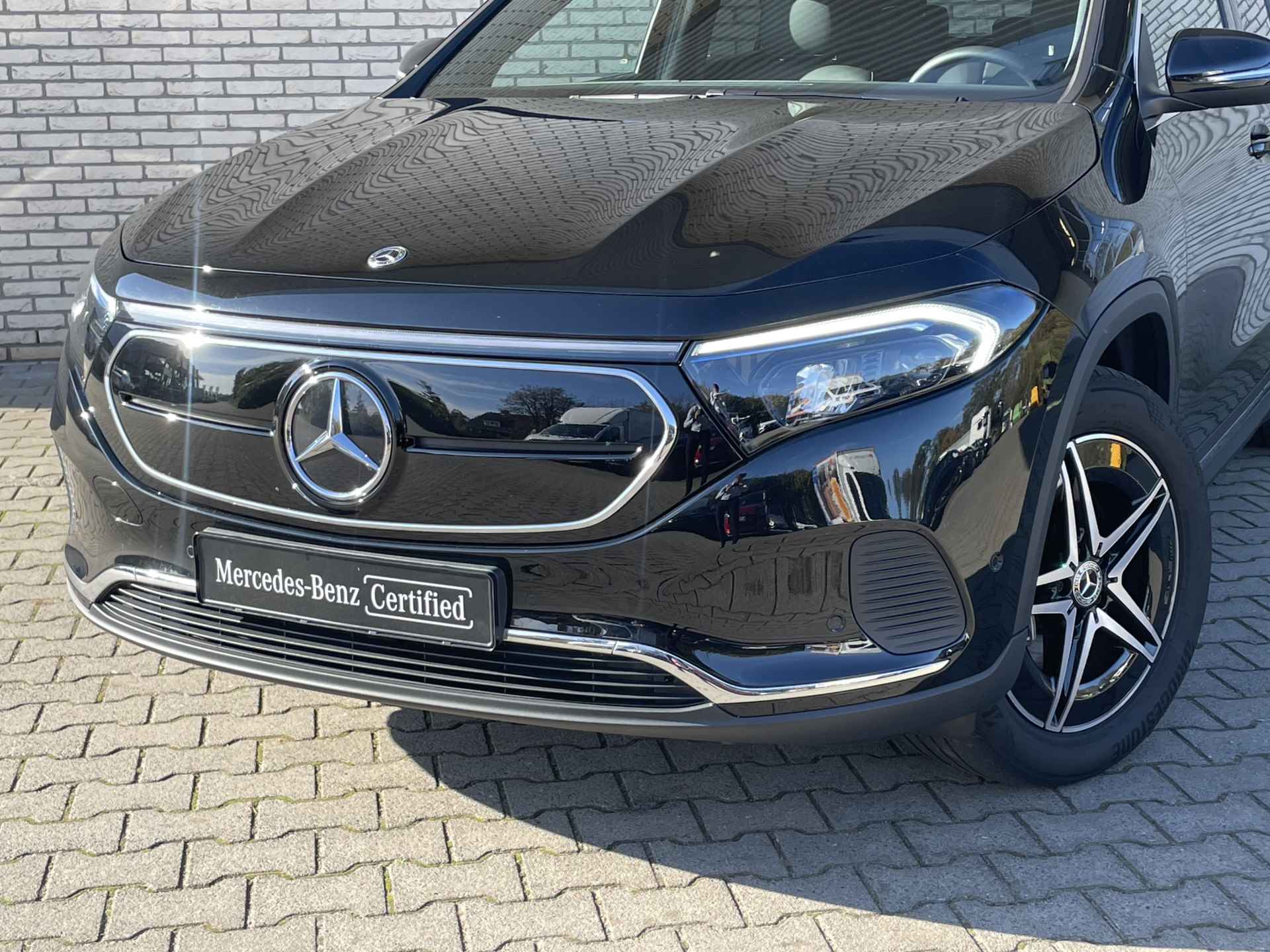 Mercedes-Benz EQA 250+ Business Edition 71 kWh l Trekhaak l Carplay l LED l Stoelverwarming l - 3/25