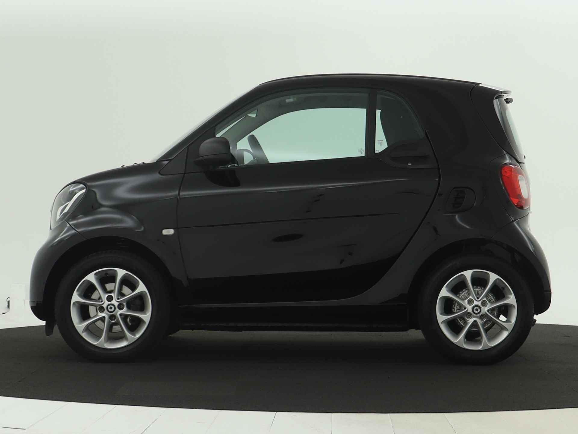 Smart Fortwo 1.0 Pure | Climate Control | Cruise Control | Bluetooth | LM Velgen | - 4/38