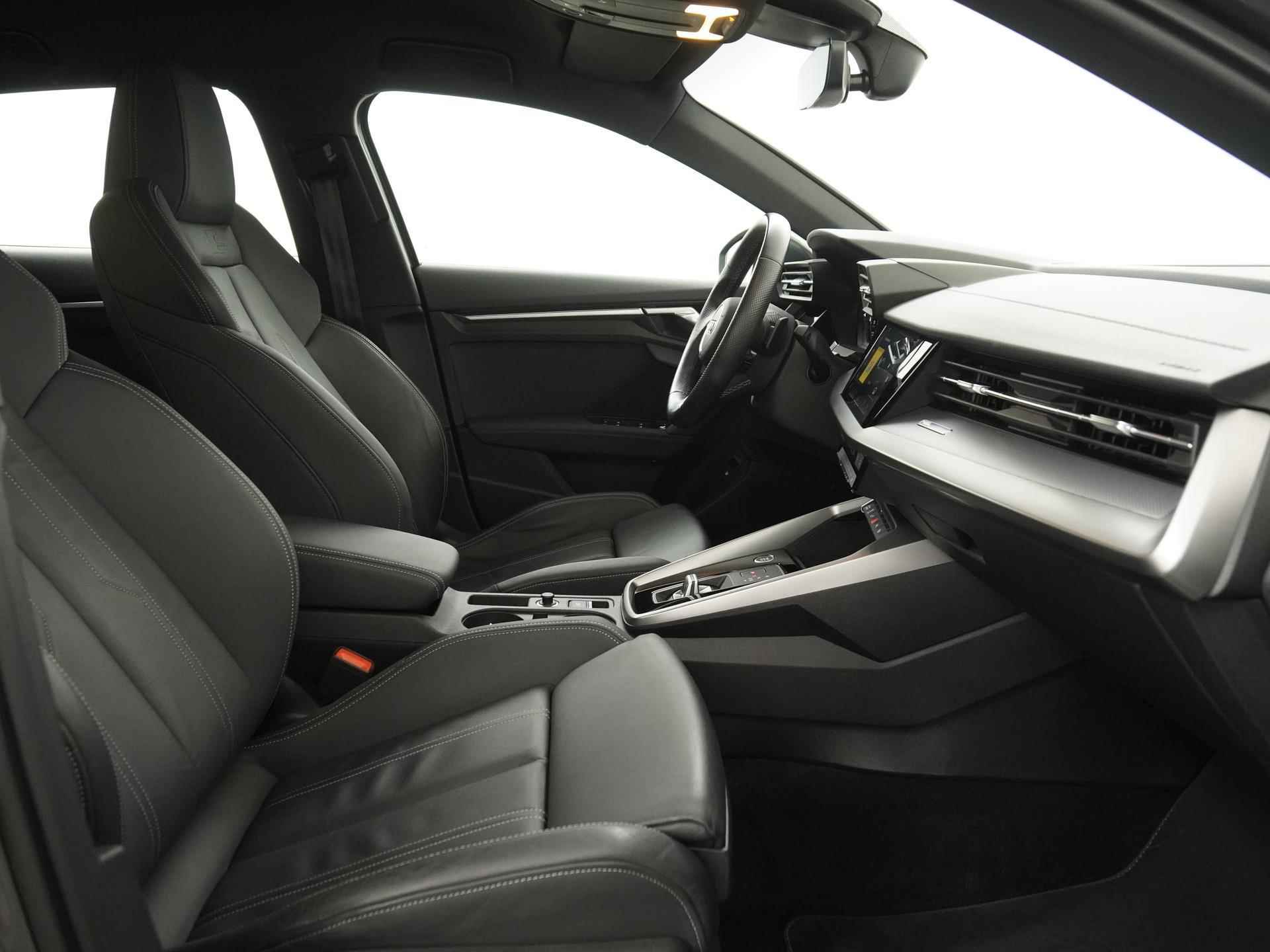Audi A3 Sportback 40 TFSI e Business edition | Digital Cockpit | Camera | Zondag Open! - 3/43