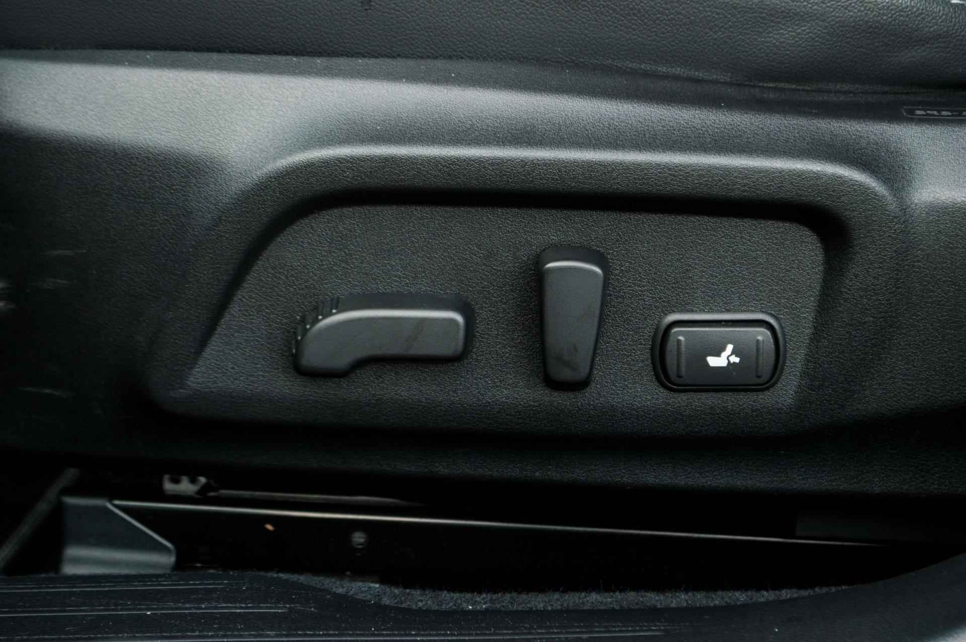 Subaru Outback 2.5i Premium EYESIGHT| Automaat | NL AUTO|TREKHAAK|OPEN DAK - 25/57