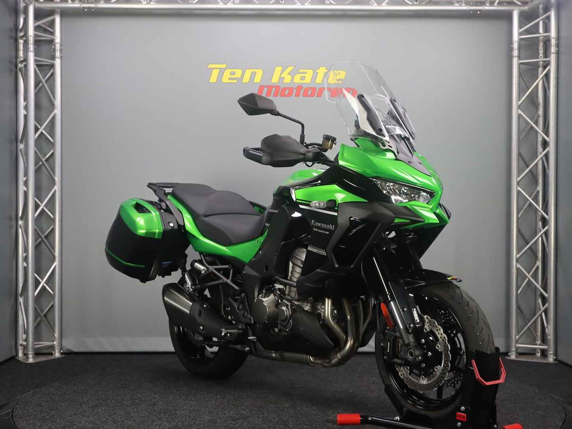 Kawasaki VERSYS 1000 - 2/12