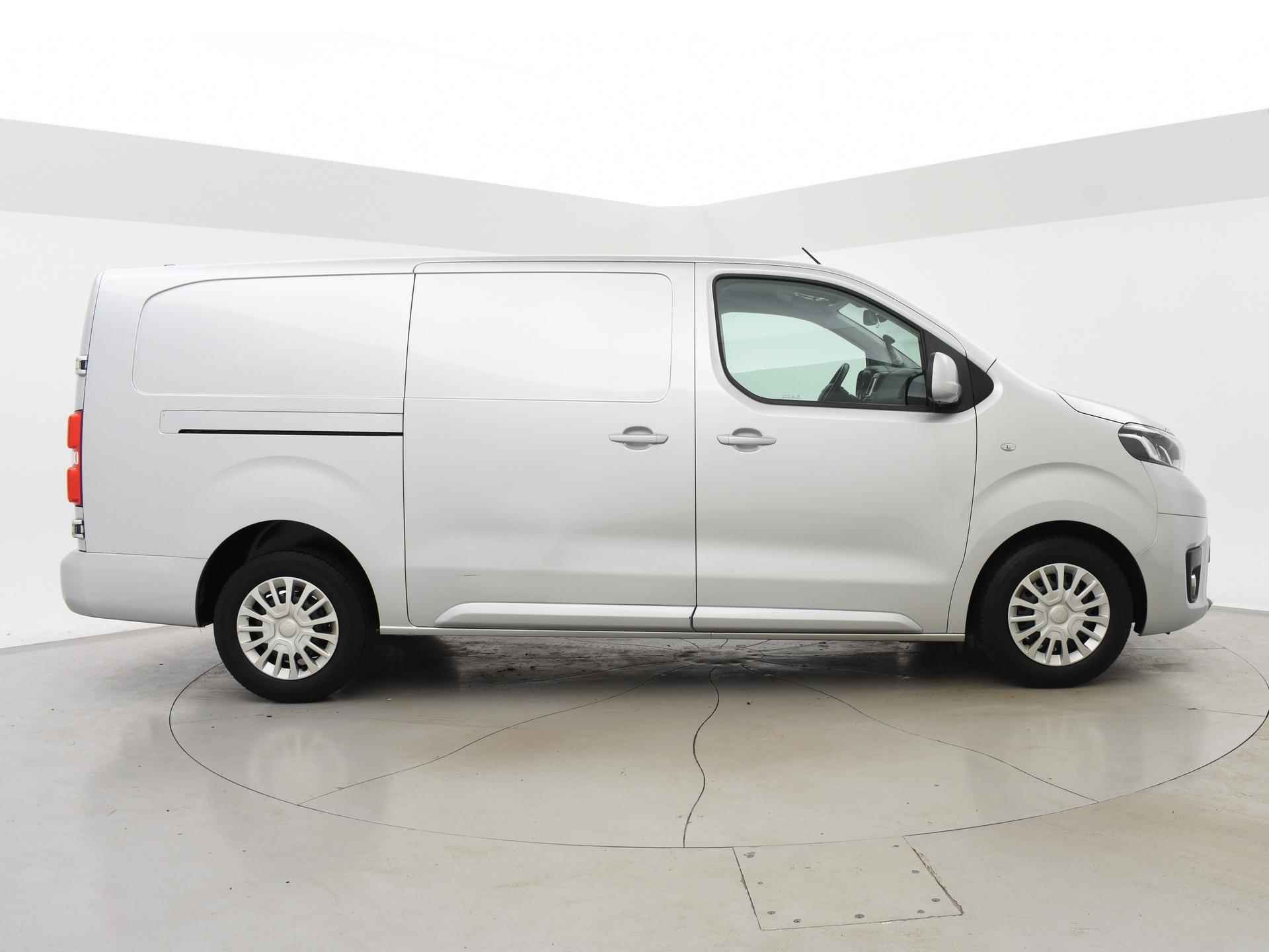 Toyota PROACE Worker 2.0 D-4D LONG + 2 SCHUIFDEUREN | LEDER | STOELVERW. | NAVIGATIE | TREKHAAK - 11/33