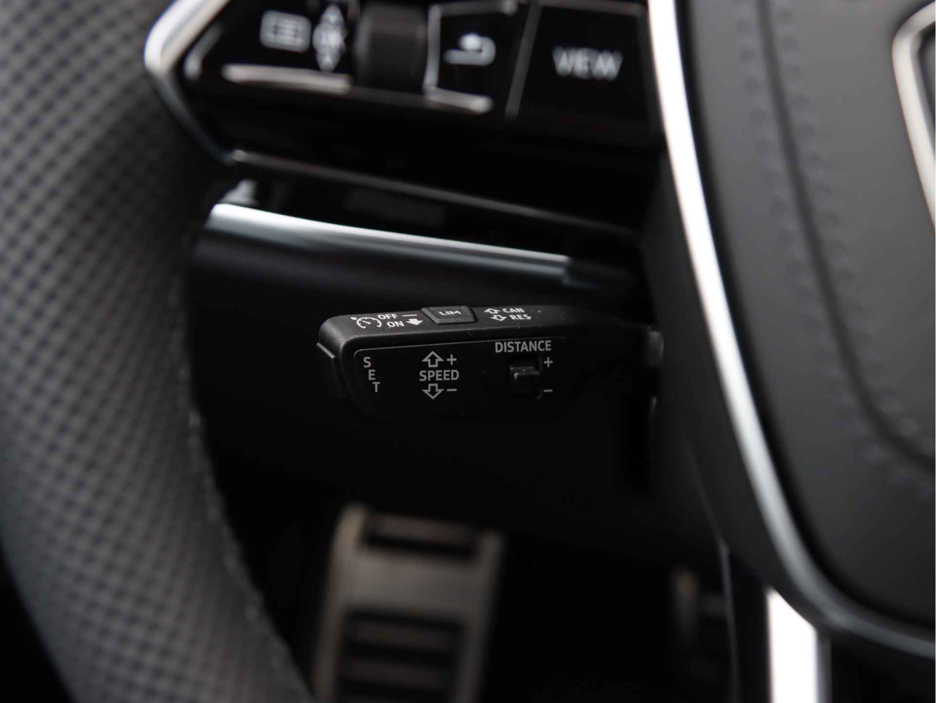 Audi A8 60 TFSI e quattro | S-line interieur | Vierwielbesturing | Head up | Pano | B&O | Digitale Matrix | Servo | Trekhaak | 360° camera | Stoelventilatie | € 35.000,00 voordeel!! - 47/58
