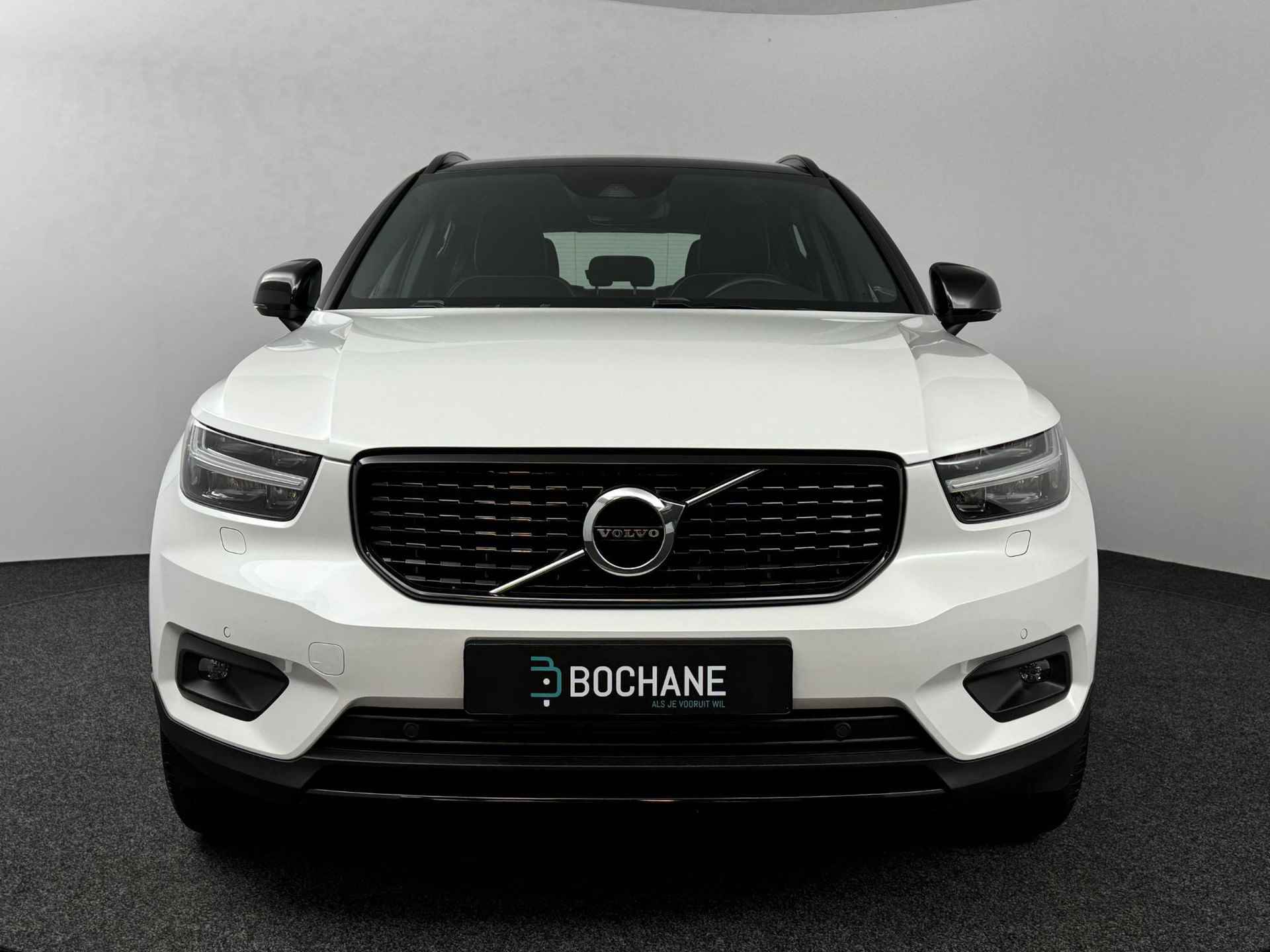 Volvo XC40 2.0 T4 AWD R-Design CLIMA | CAMERA | ADAPTIVE CRUISE | NAVI | ELEKTRISCHE KOFFERKLEP | ANDROID & APPLE CARPLAY | - 3/51