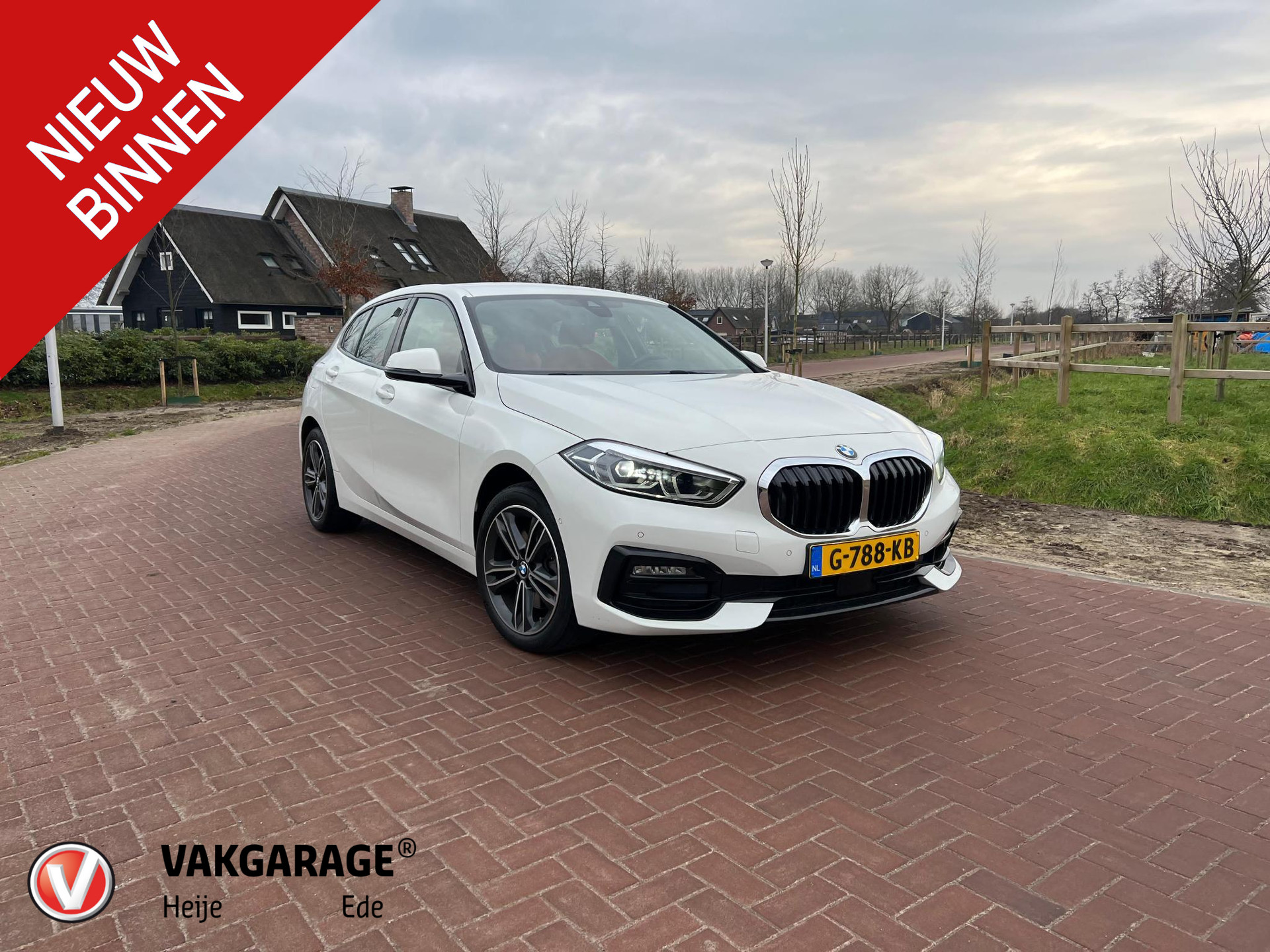 BMW 1-serie 118i High Executive Edition | Automaat | Sfeerverlichting | Elektrische achterklep | NL-Auto |