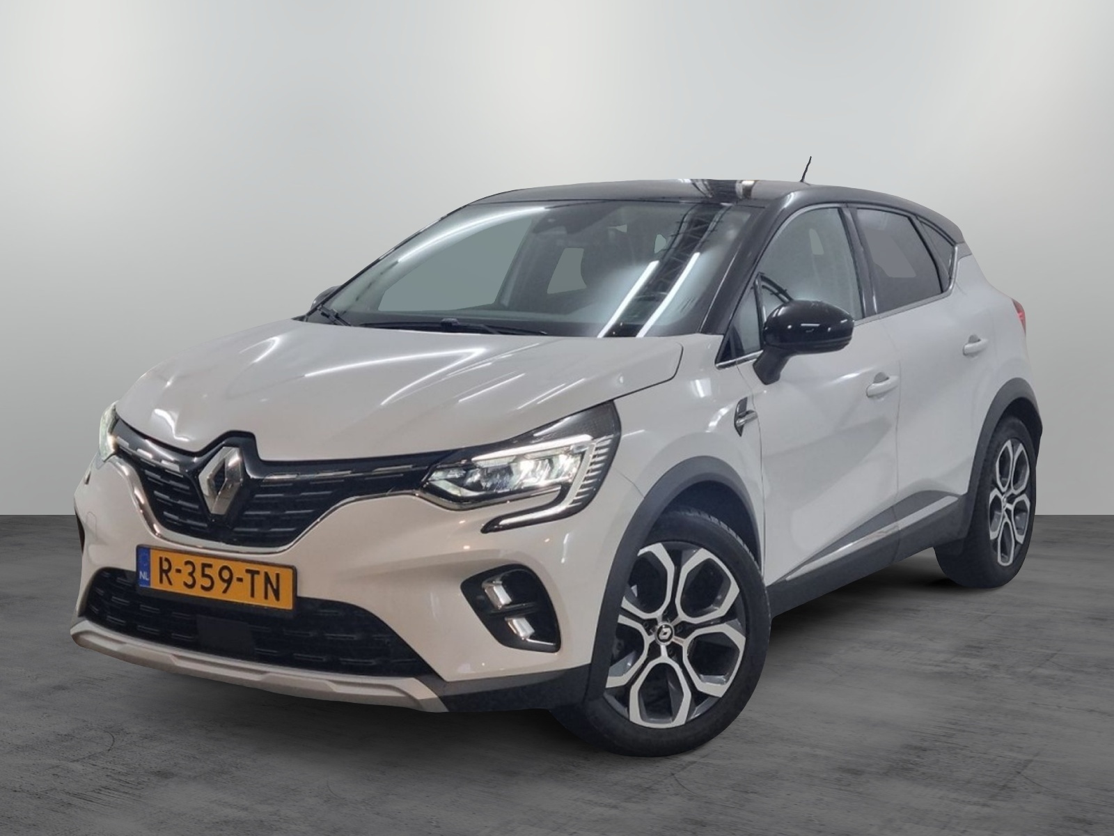 Renault Captur 1.3 TCe Intens automaat / Trekhaak