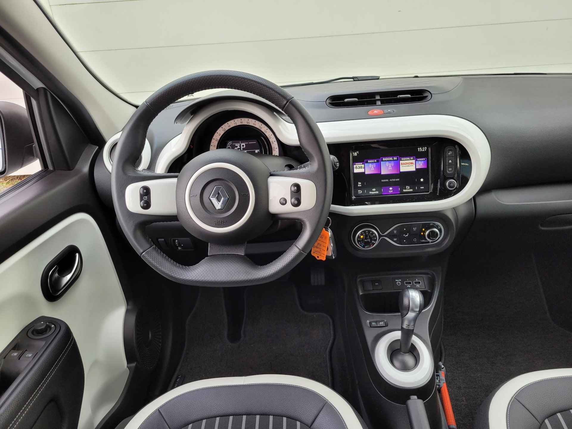 Renault Twingo Z.E. R80 Intens | Lichtmetalen velgen | Apple Carplay | Dealer Onderhouden - 13/26