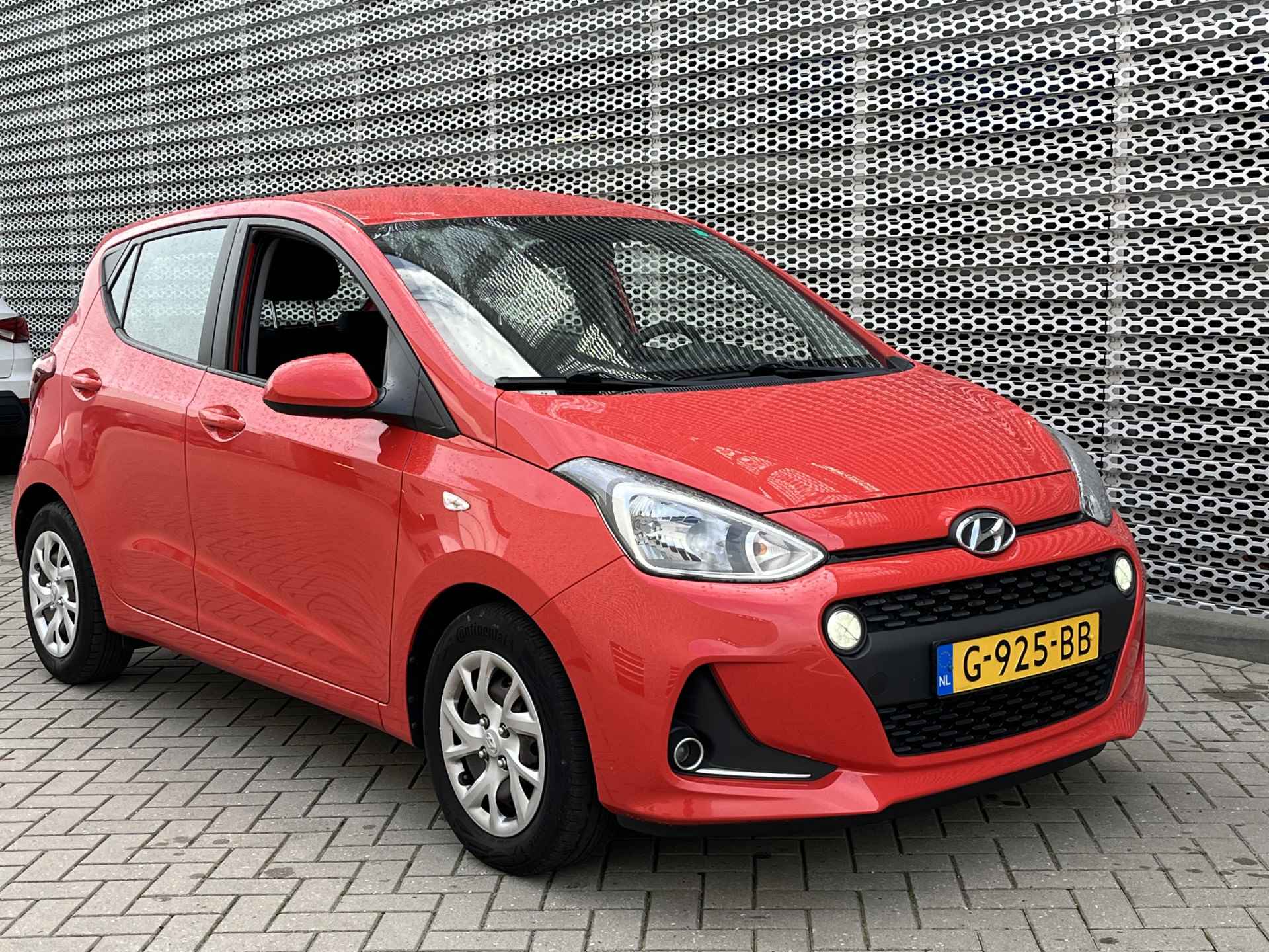 Hyundai i10 1.0i Comfort Smart Pack | NAVIGATIE | CRUISE CONTROL | AIRCO | LEUKE ZUINIGE AUTO! - 10/40