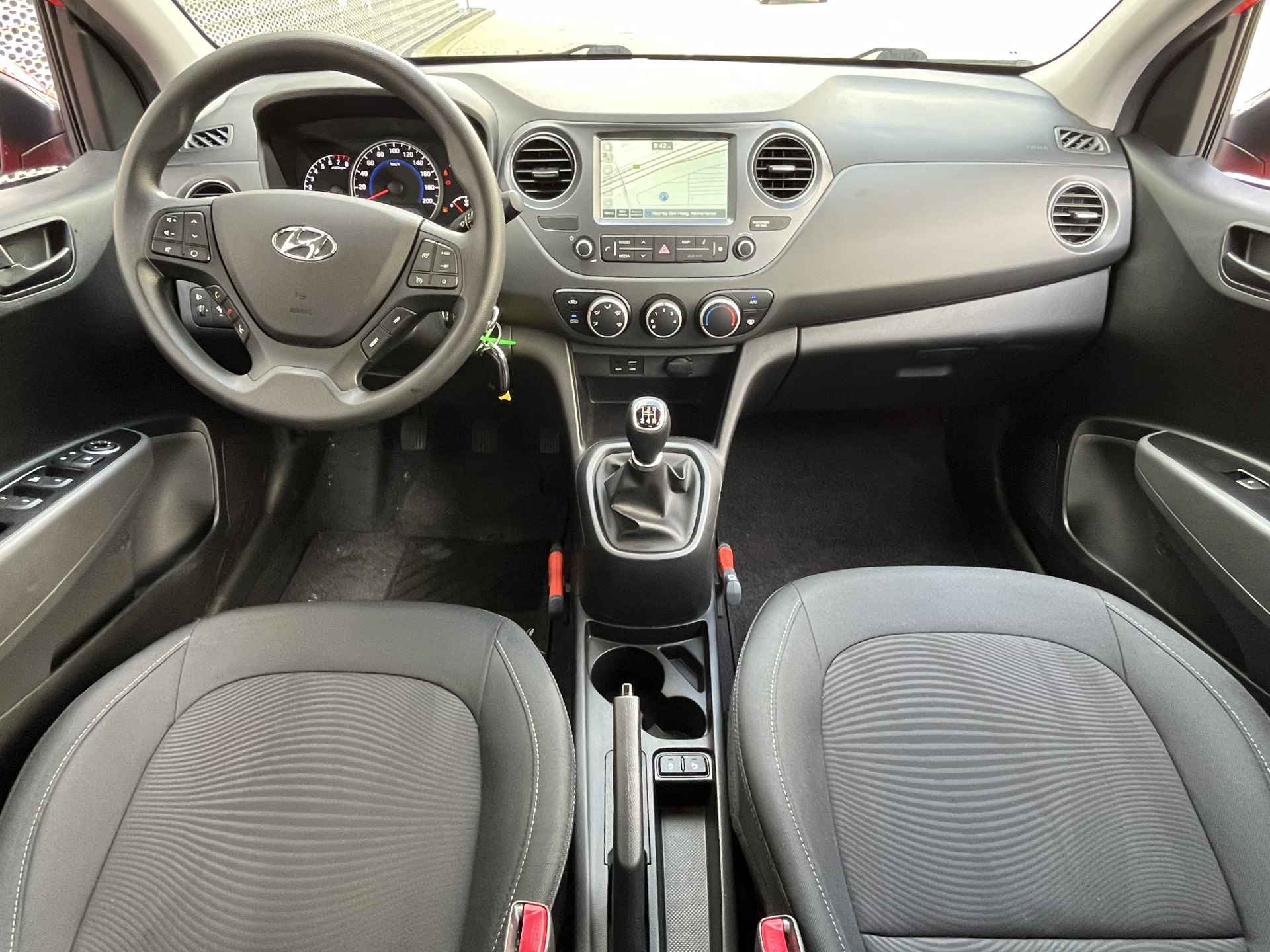 Hyundai i10 1.0i Comfort Smart Pack | NAVIGATIE | CRUISE CONTROL | AIRCO | LEUKE ZUINIGE AUTO! - 15/40