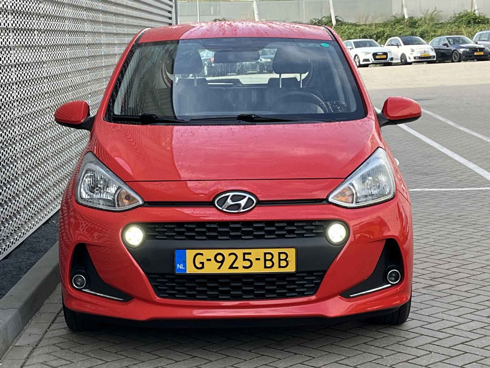 Hyundai i10 1.0i Comfort Smart Pack | NAVIGATIE | CRUISE CONTROL | AIRCO | LEUKE ZUINIGE AUTO! - 37/40