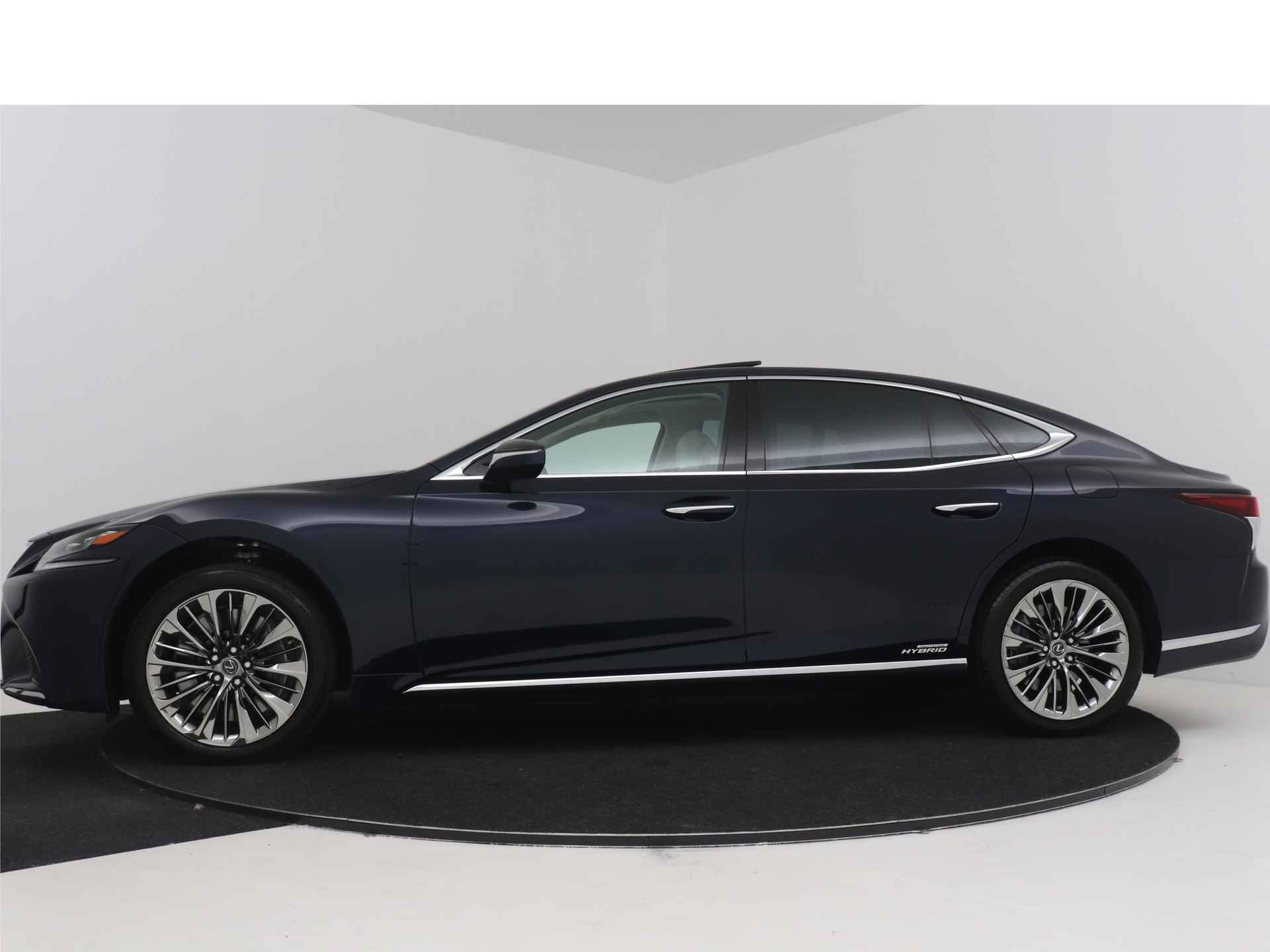 Lexus LS 500h AWD Executive Line | Luchtvering met Access Control | Soft Close portieren | Massagestoelen | - 4/56