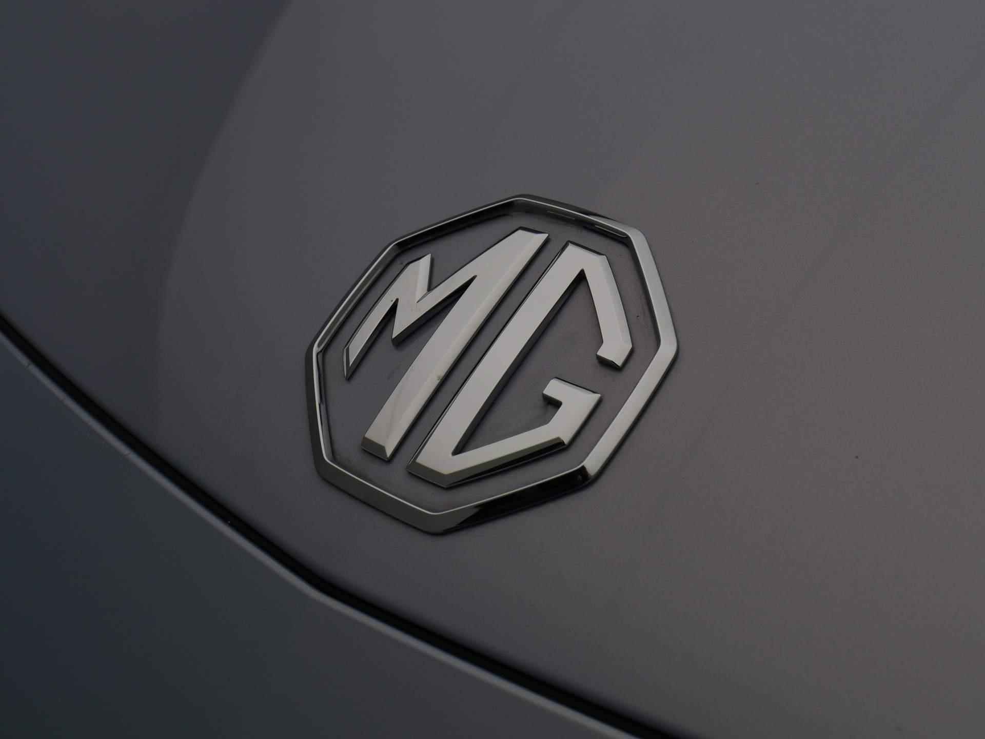MG Marvel R Luxury 70 kWh | Leder | Navi | ECC | PDC | LMV | Schuifdak | LED | - 42/43