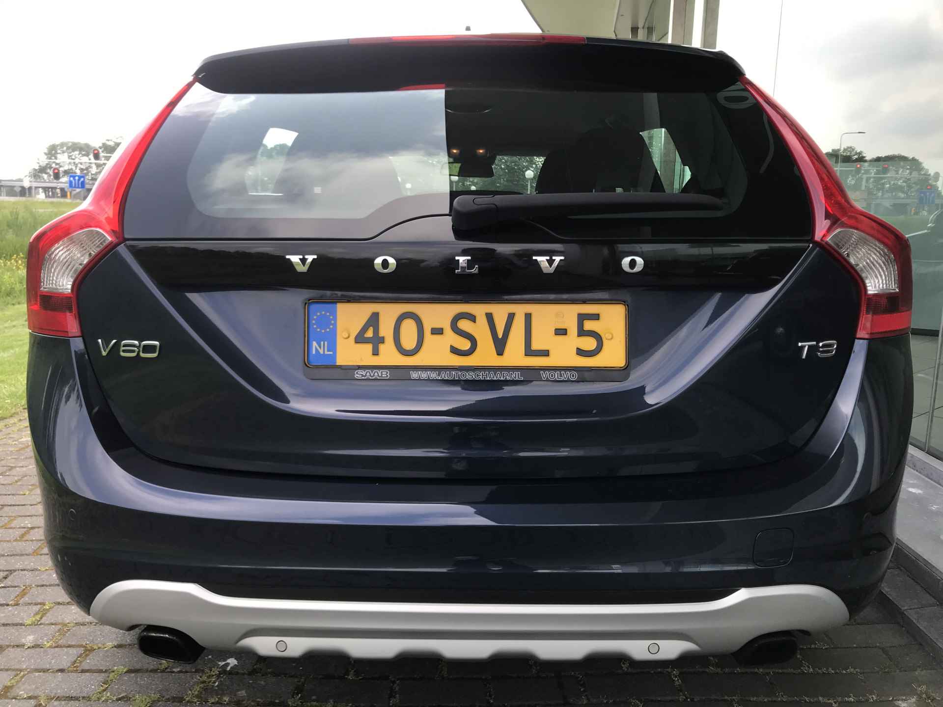 Volvo V60 1.6 T3 Business | Rijklaar| Nieuwe distributieriem Navigatie Parkeersensoren - 4/36