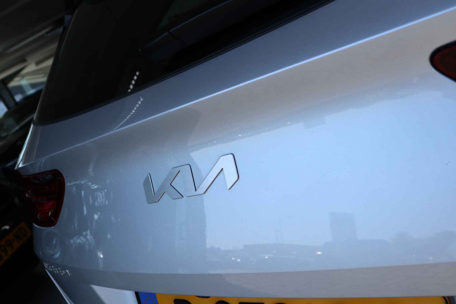 Kia Ceed Sportswagon 1.0 T-GDi DynamicLine NL AUTO | NIEUWE TYPE ! CAMERA | CARPLAY | 2de PINSTERDAG GEOPEND VAN 10:00 T/M 16:00 UUR - 23/31