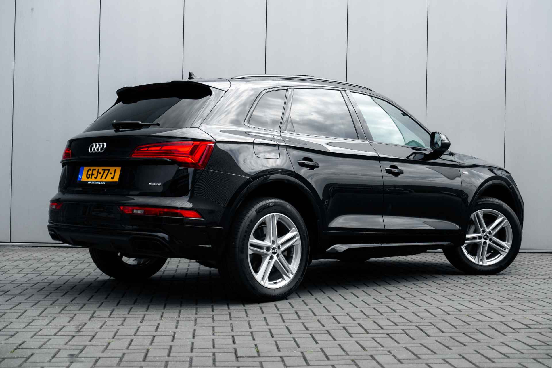 Audi Q5 55 TFSI e S edition | PANORAMADAK | TREKHAAK | STOELVERWARMING | NAVIGATIE - 3/68