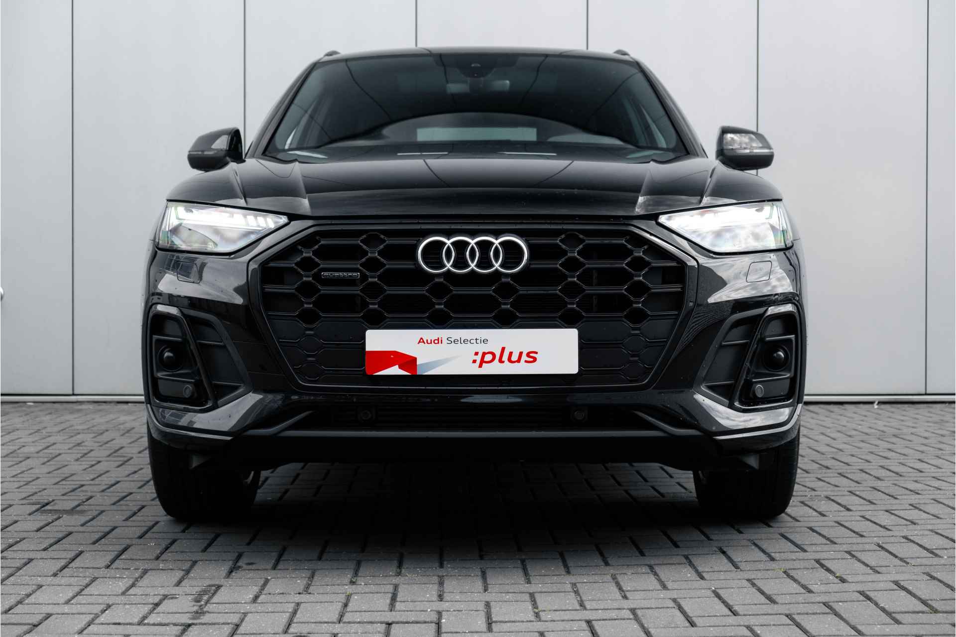 Audi Q5 55 TFSI e S edition | PANORAMADAK | TREKHAAK | STOELVERWARMING | NAVIGATIE - 4/68