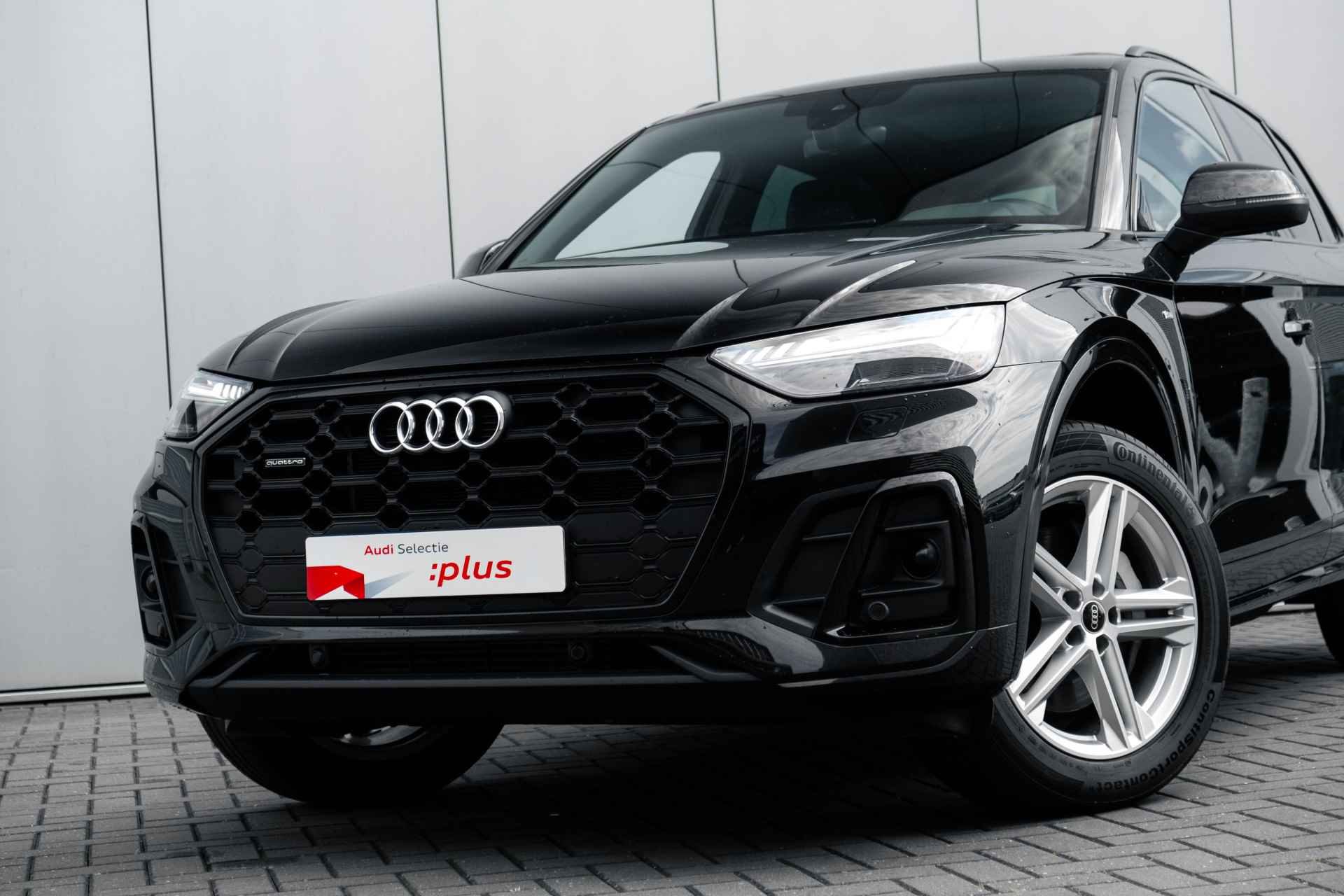 Audi Q5 55 TFSI e S edition | PANORAMADAK | TREKHAAK | STOELVERWARMING | NAVIGATIE - 19/68