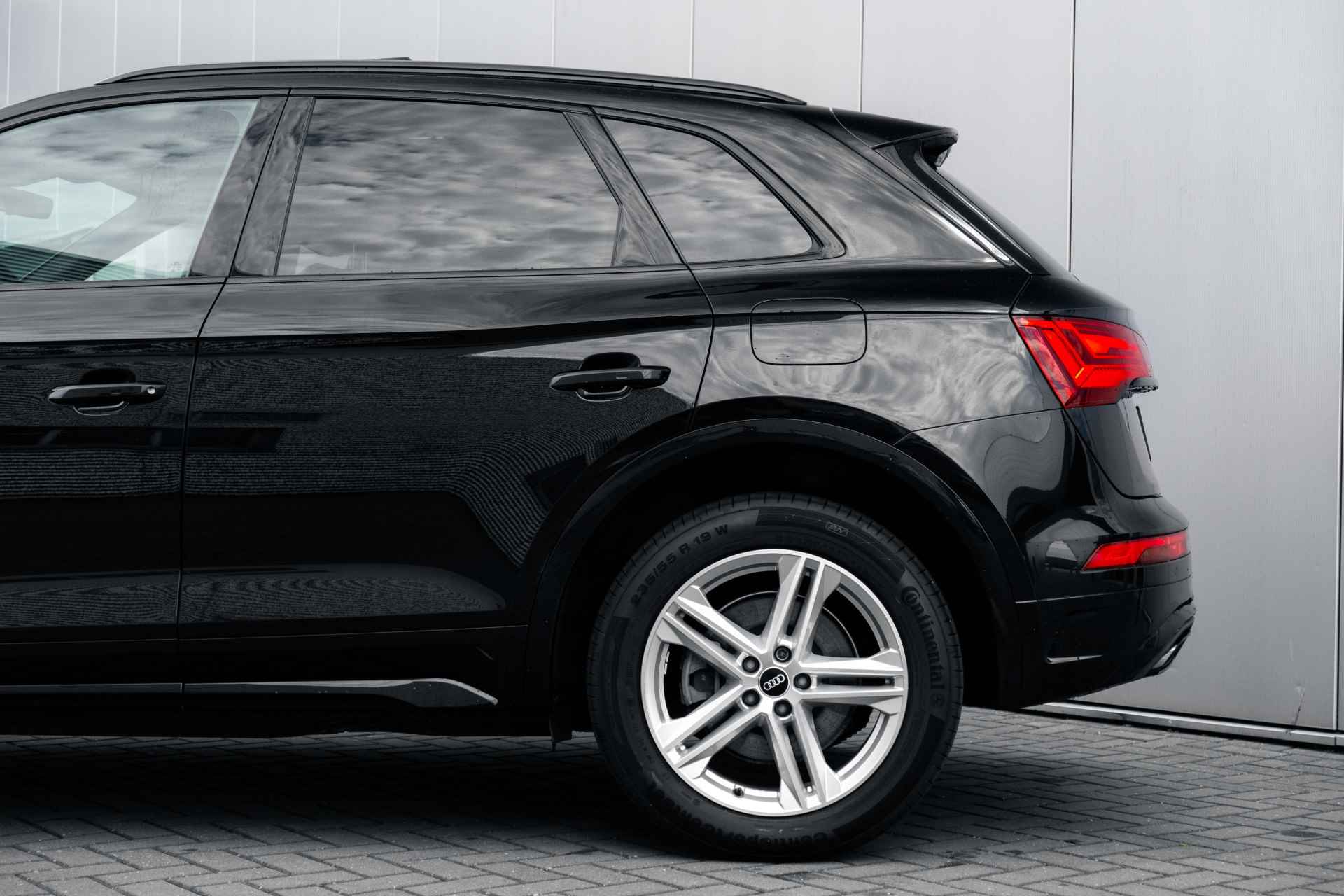 Audi Q5 55 TFSI e S edition | PANORAMADAK | TREKHAAK | STOELVERWARMING | NAVIGATIE - 25/68